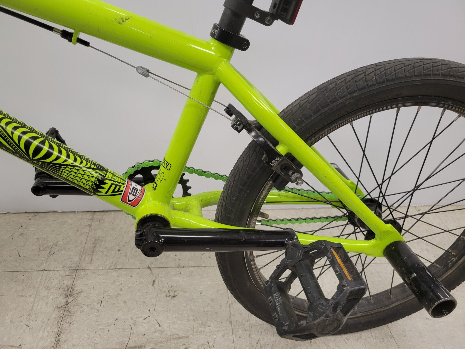 Sunday BMX Bike for Kids & Adults - Lightweight & Durable Freestyle Bicycle for Street, Park & Dirt Jumping - Perfect for Stunts, Tricks & Racing