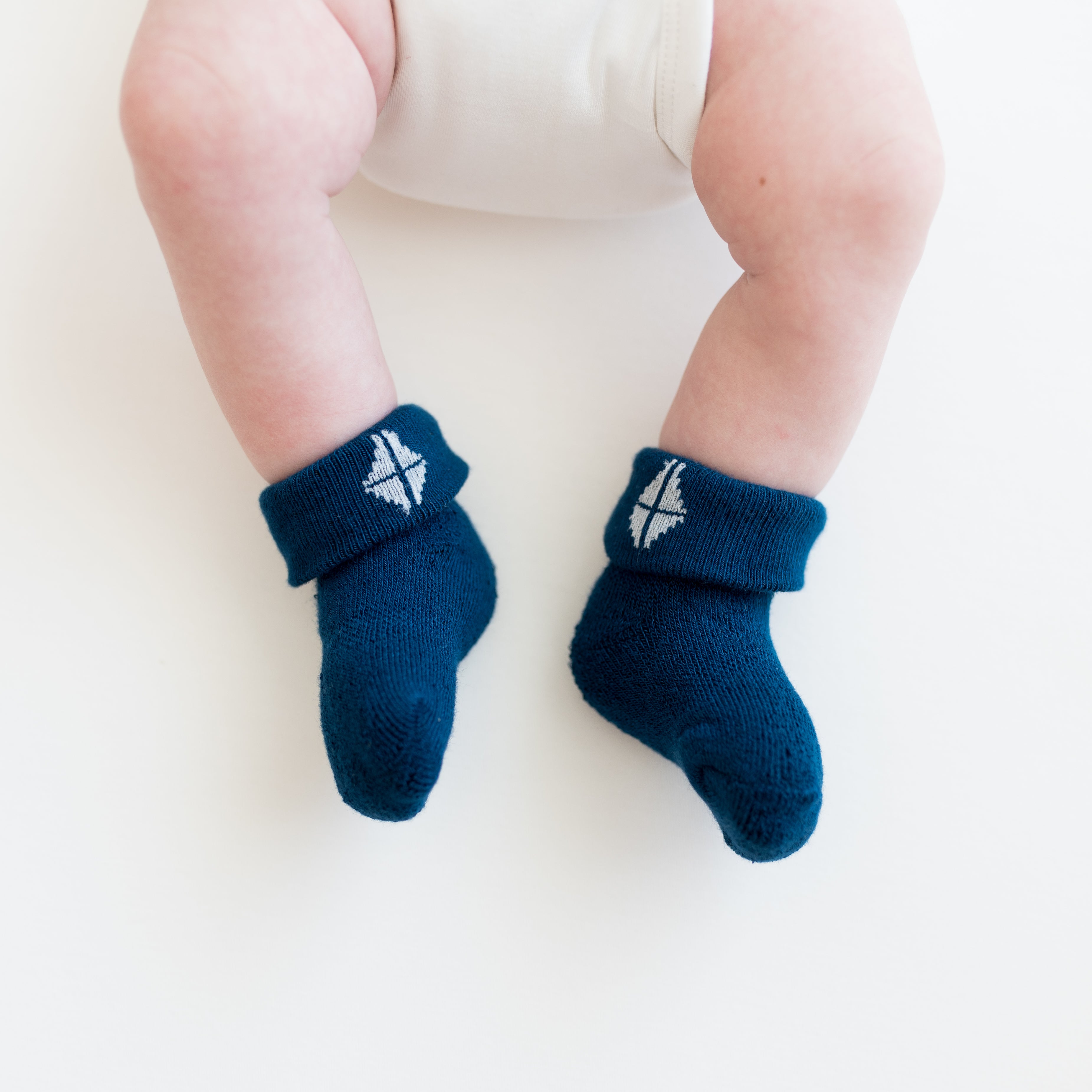3 Pack Baby Socks - Soft Cotton Non-Slip Infant Socks for Boys & Girls (0-24 Months) - Perfect for Playtime, Daycare & First Steps