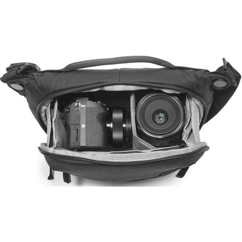 Peak Design Everyday Sling Bag 3L (Black) - Compact Camera Bag for DSLR & Mirrorless - Perfect for Travel, Hiking & Urban Commute