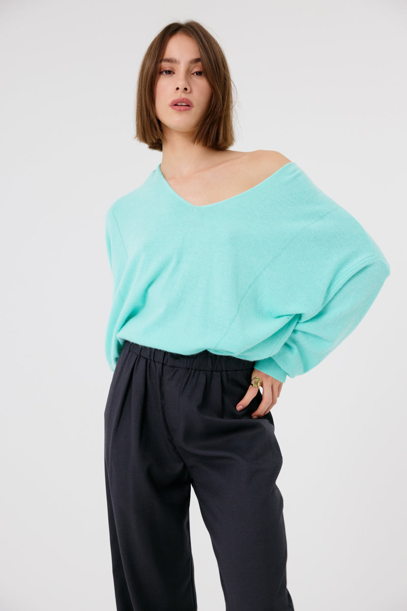 Cathy Women's V-Neck Knit Jumper Sweater - Soft & Comfortable Mint Green Pullover for Casual Wear & Office Outfits