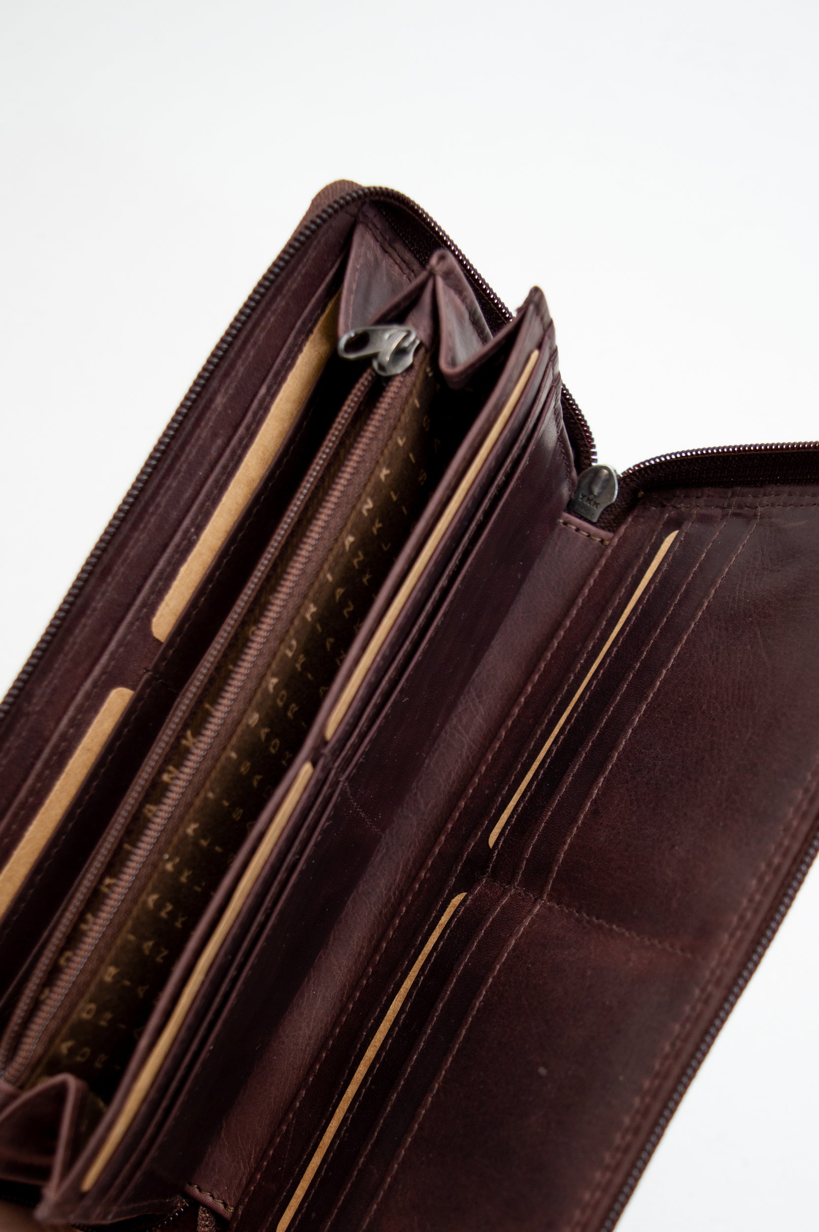 Adrian Klis 195 Genuine Buffalo Leather Wallet for Men - Brown, RFID Blocking, Slim Bifold Design - Perfect for Everyday Carry, Travel & Business