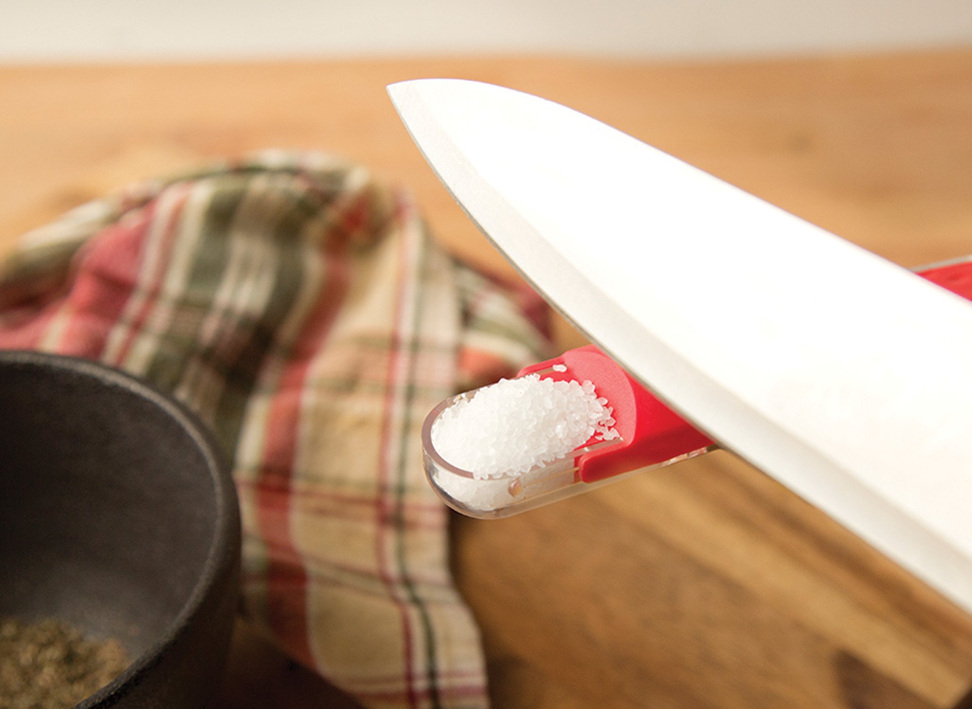 KitchenArt Adjust-A-Teaspoon Measuring Spoon - BPA-Free Plastic Kitchen Tool for Cooking & Baking - Perfect for Measuring Spices, Coffee, Medicine (Red) - Ideal for Home Chefs, Bakers & Meal Prep