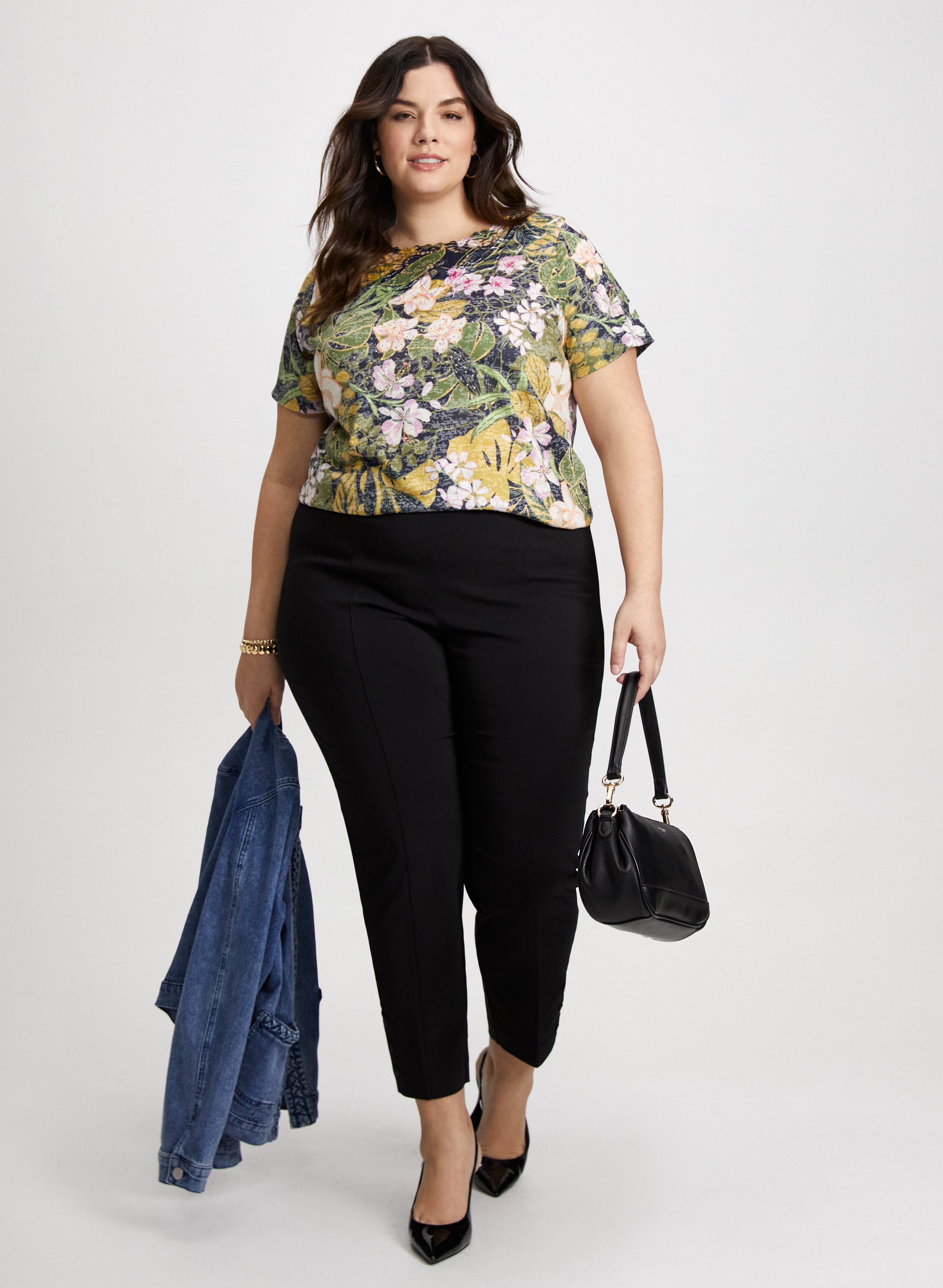 Floral Print T-Shirt & Slim Fit Ankle Pants for Women - Casual Summer Outfit for Work, Travel and Date Night