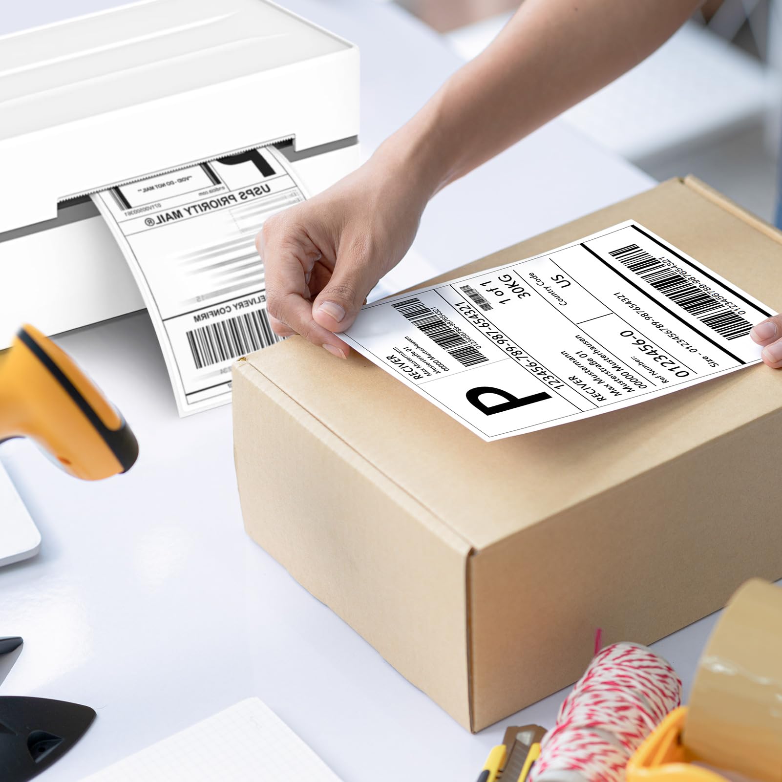 Fuxury 4x6 Thermal Shipping Labels - 200 Fanfold Labels with Perforated Edges & Strong Adhesive for Direct Thermal Printers | Perfect for USPS, UPS, FedEx & Amazon FBA Shipping | Ideal for E-commerce, Small Business & Home Office Mailing Needs