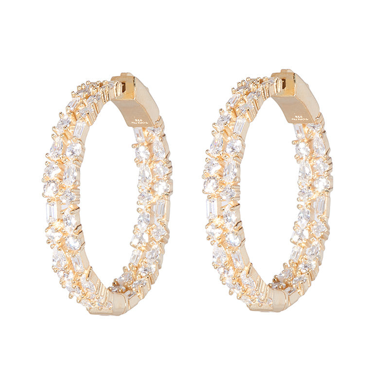 Casey Small Hoop Earrings - Dainty Gold Hoops for Women, Minimalist Everyday Jewelry - Perfect for Work, Date Night & Casual Outfits