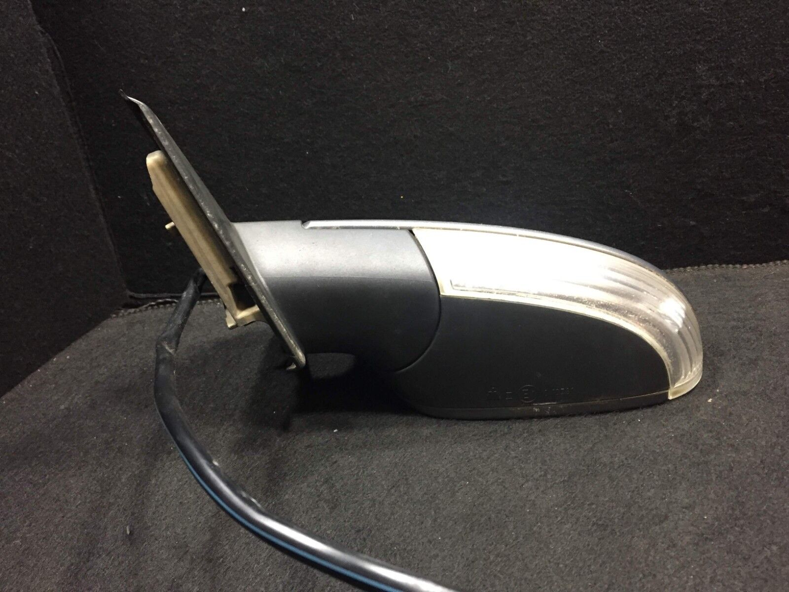 2005 Volkswagen Passat Left Driver Side Door Mirror Without Glass OEM D23 - Replacement for Broken or Damaged Mirrors, Perfect for DIY Auto Repairs