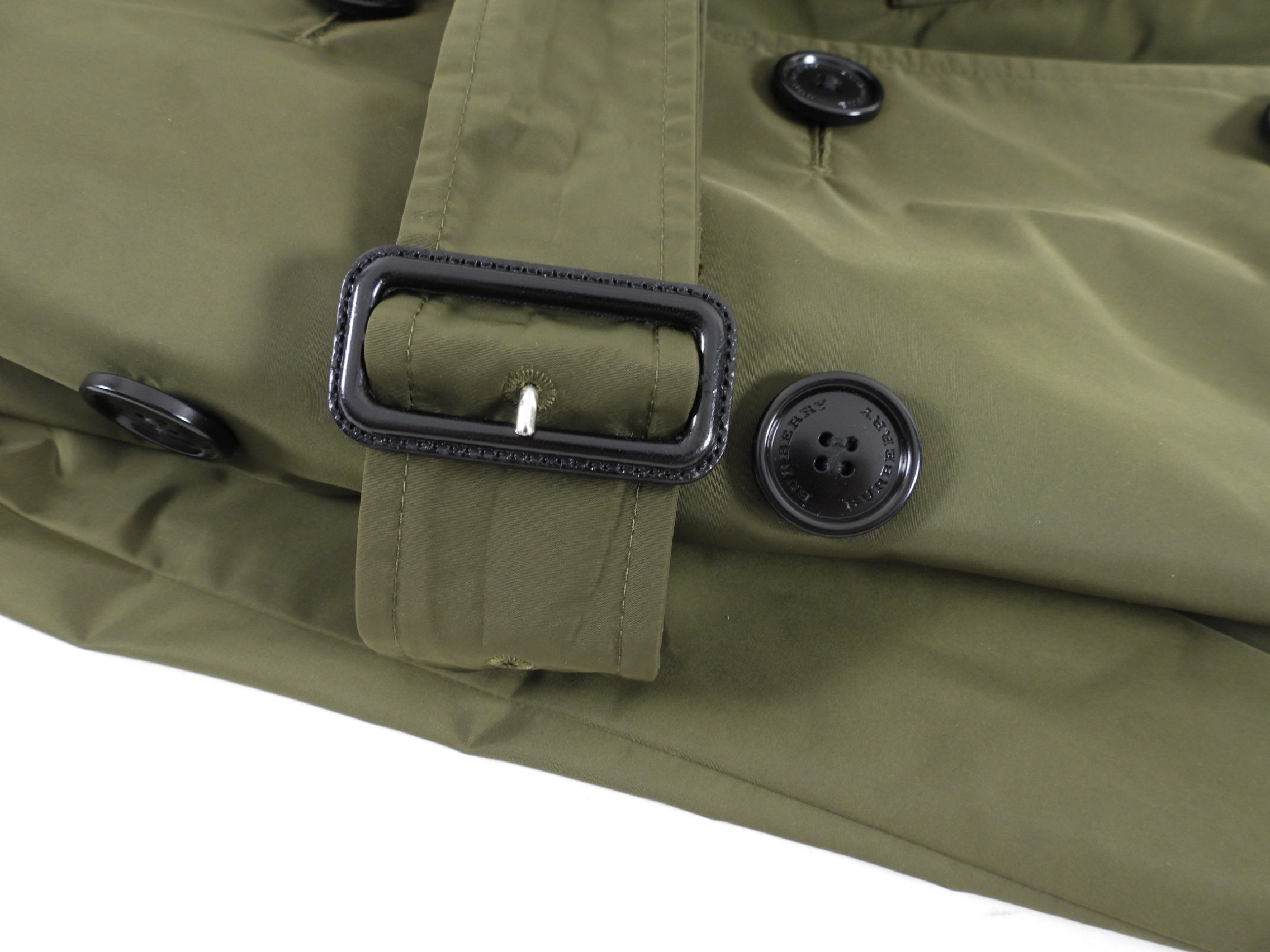 Burberry Olive Green Nylon Lightweight Trench Coat for Women | Size IT38 / US 4 | Waterproof Windbreaker for Travel & Everyday Wear