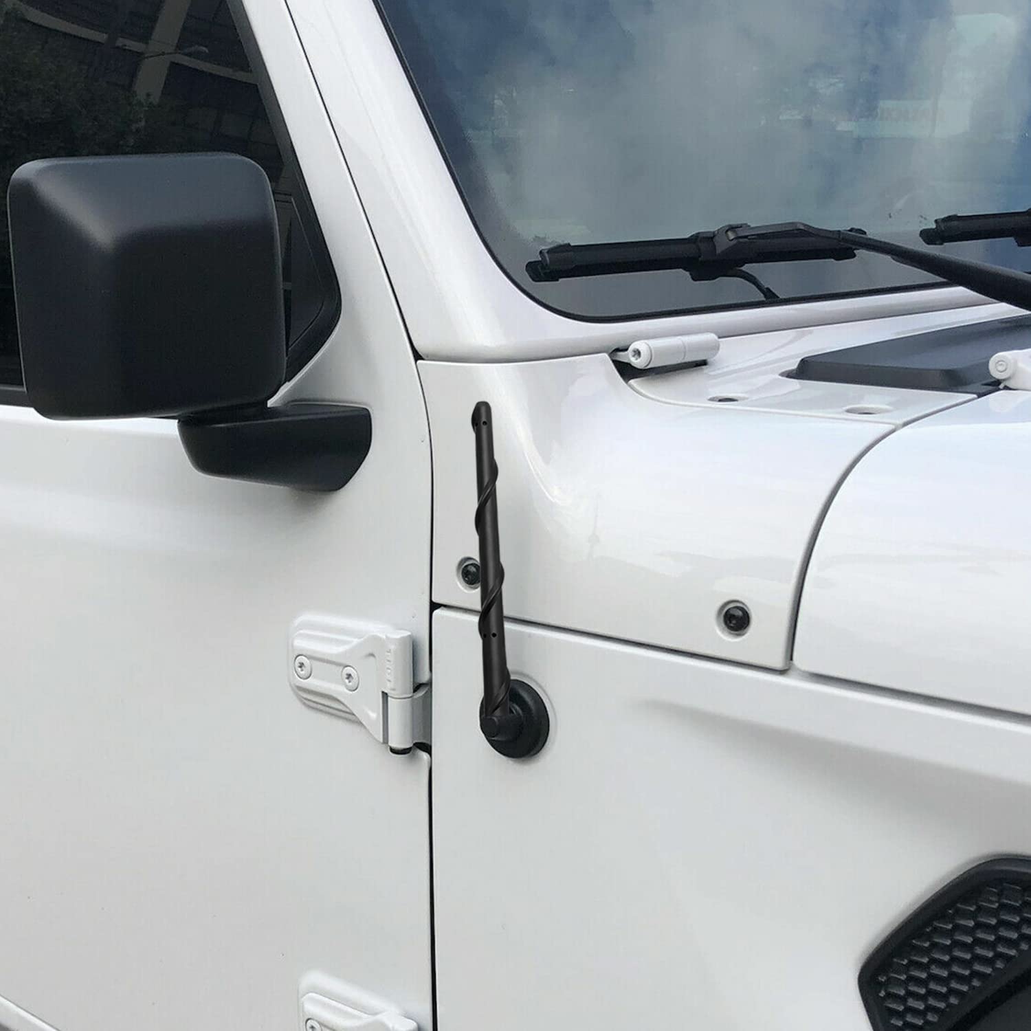 7 Inch Short Antenna Replacement for 2007+ Jeep Wrangler JK JL Unlimited & Gladiator JT - Compatible with Sahara, Rubicon, Sport, Willys, 4xe, Mojave, High Altitude Models - Enhanced Radio Reception for Off-Road Adventures & Daily Commuting