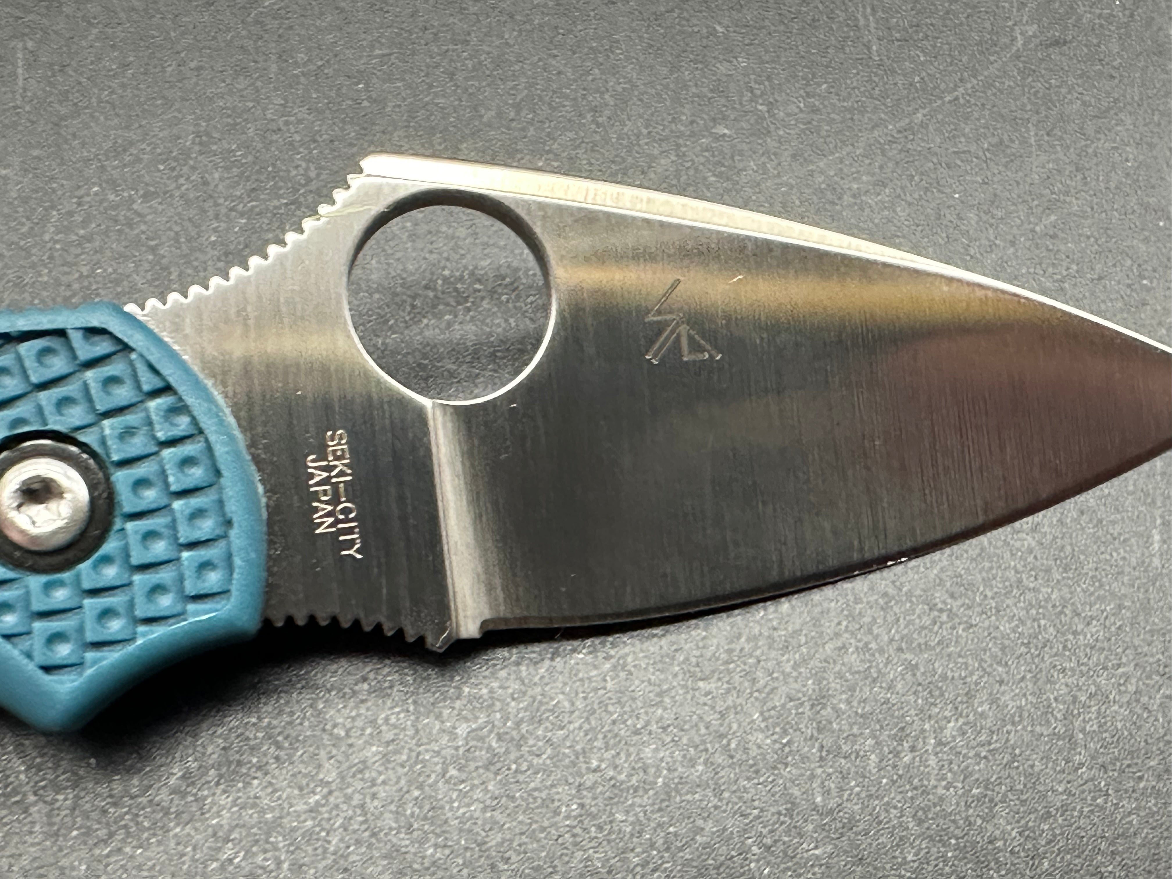 Spyderco Dragonfly 2 Folding Pocket Knife - 2.25