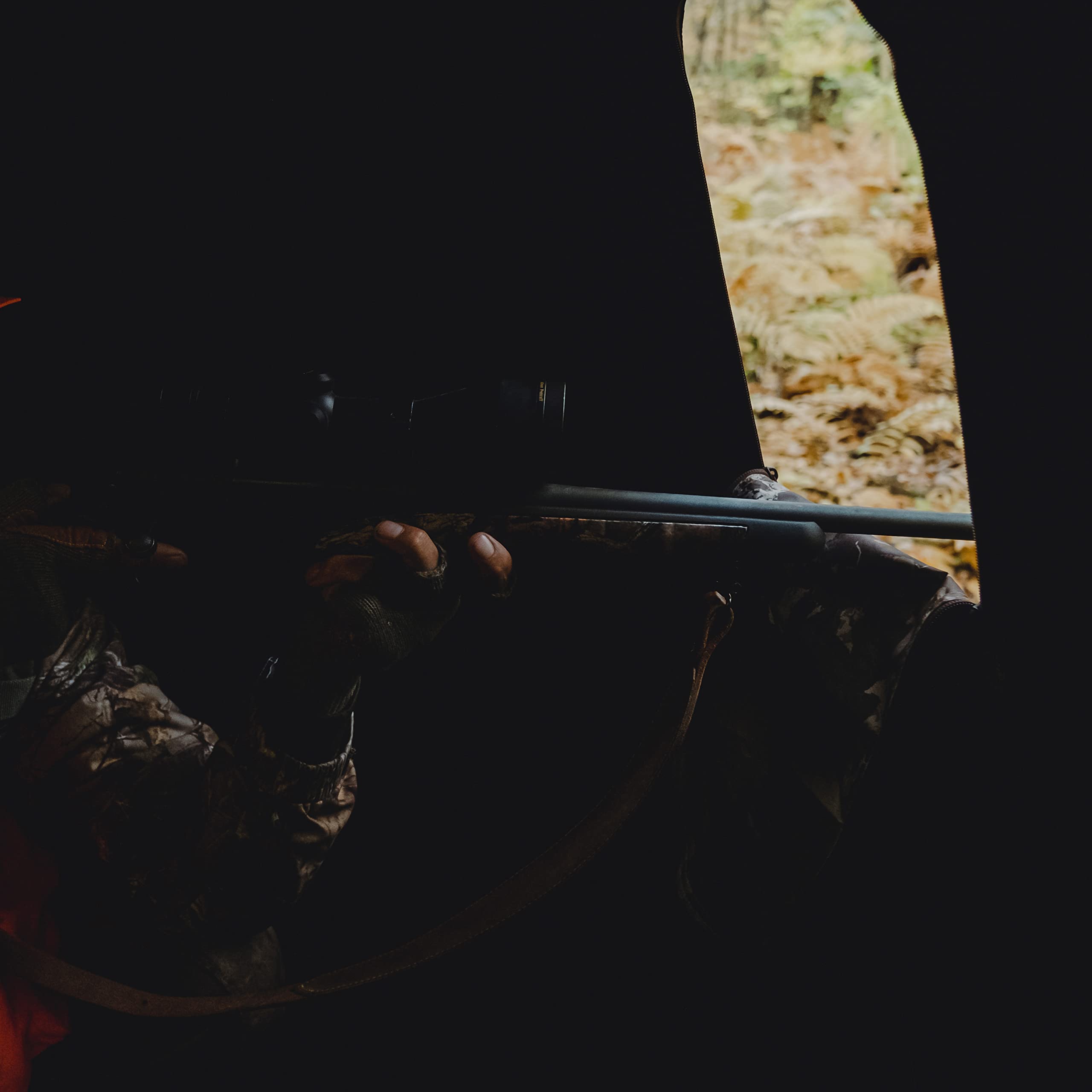 Barronett Blinds Grounder Portable Pop-Up Hunting Blind with Large Shooting Windows, Bloodtrail Woodland Camo - Ideal for Deer Hunting and Wildlife Observation
