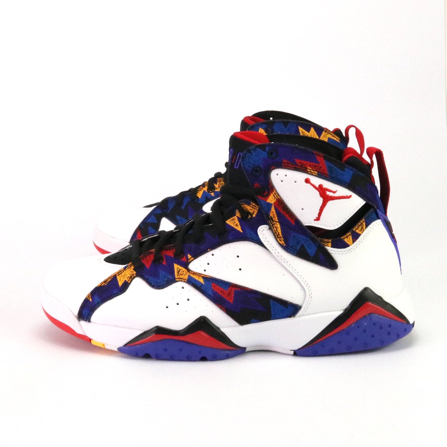 Air Jordan 7 Retro Ugly Sweater Sneakers - White/University Red/Black/Citrus Crimson - Basketball Shoes for Men, Holiday Gift & Streetwear Fashion