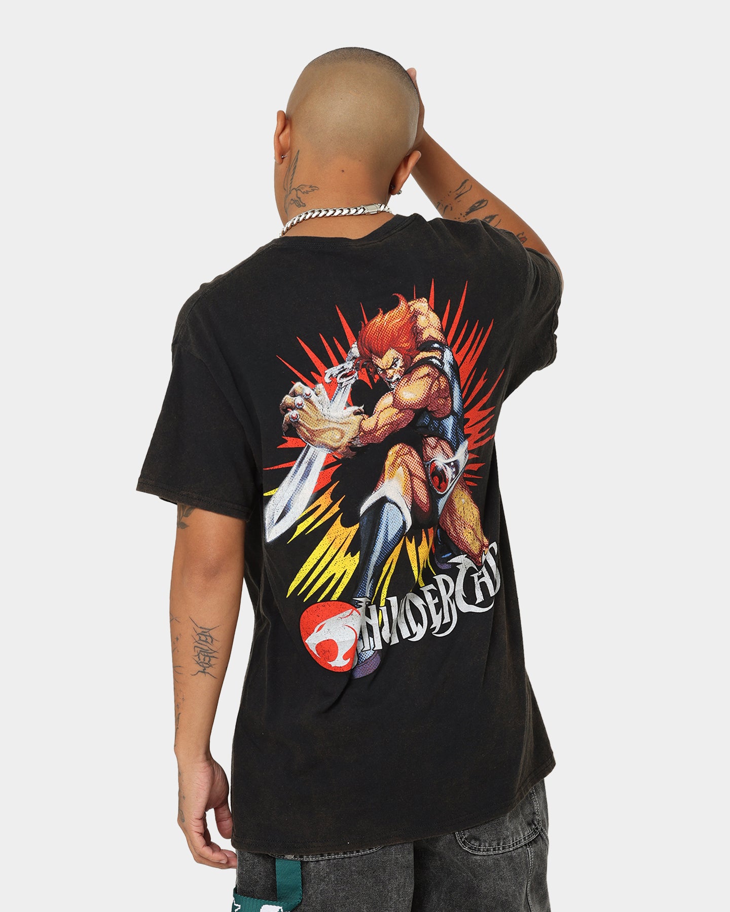 Vintage Thundercats Graphic T-Shirt - Retro 80s Cartoon Tee for Men & Women - Soft Black Washed Cotton - Perfect for Cosplay, Casual Wear & Nostalgic Gift