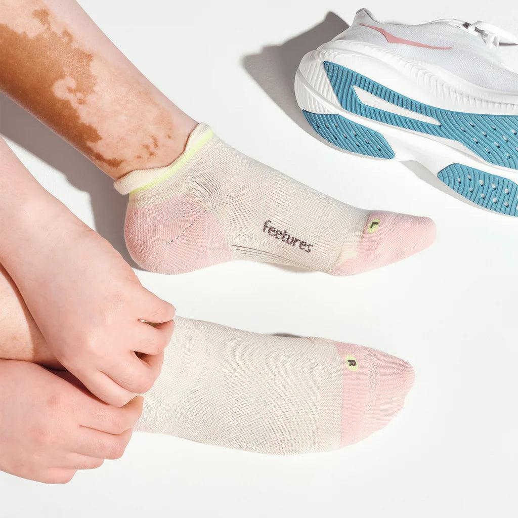 Elite Max Cushion No Show Tab Socks for Women & Men - Ultra Soft Breathable Invisible Liner Socks - Perfect for Running, Sneakers, and Everyday Comfort