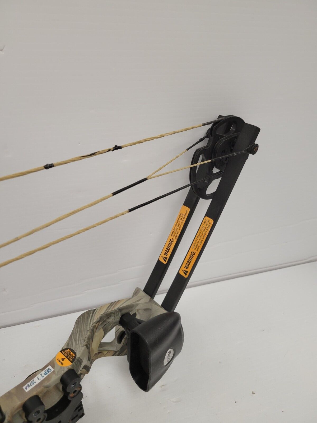 Bear Limitless Compound Bow for Hunting & Target Practice - High Performance Archery Equipment for Adults & Youth - Perfect for Outdoor Sports, Competition & Recreation