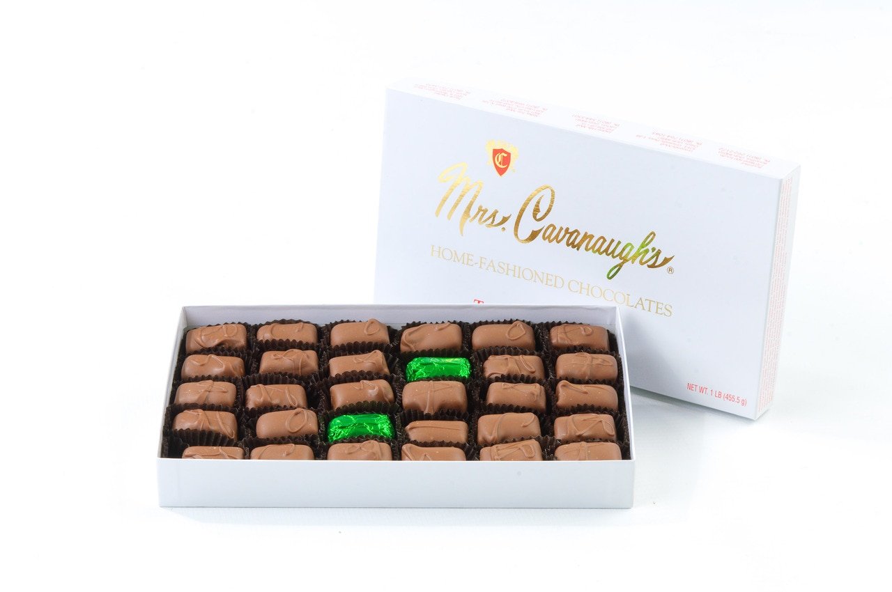 Mrs. Cavanaugh's 5lb Mindy Mint Truffle Chocolate Mix (65% Milk, 35% Dark) - Perfect for Gifts & Parties