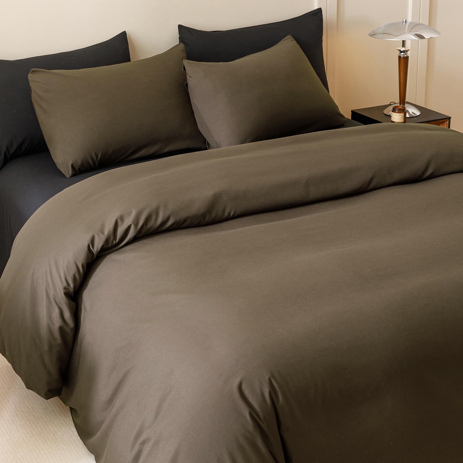 CLOTHKNOW Chestnut Brown Comforter Set 3-Piece California King - Soft Dark Brown Bedding with Mocha Coffee Accents for Cozy Bedroom Decor