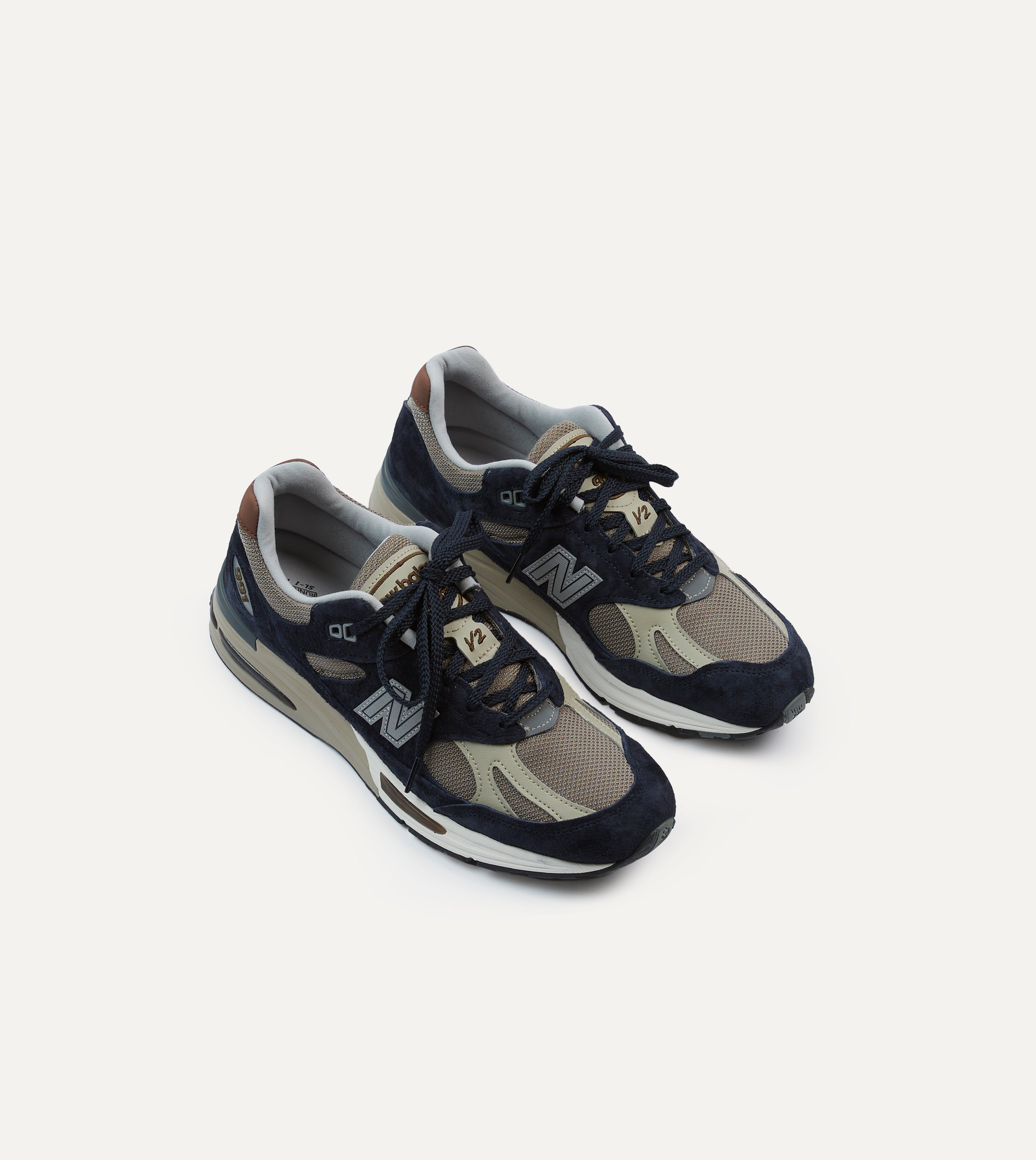 New Balance 991v2 After Midnight Running Shoes - Made in UK - Premium Comfort & Style for Men & Women - Perfect for Jogging, Gym & Casual Wear