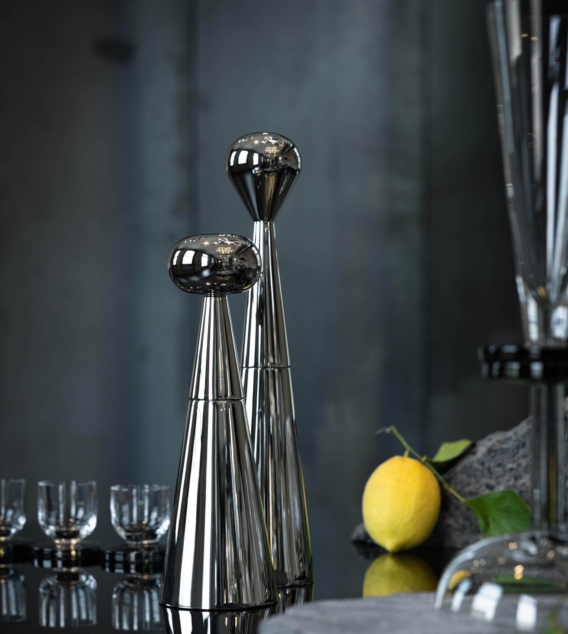 TOM DIXON Mill Grinder - Premium Small 37g Salt & Pepper Grinder Set - Perfect for Kitchen, Dining Table & Gift Giving