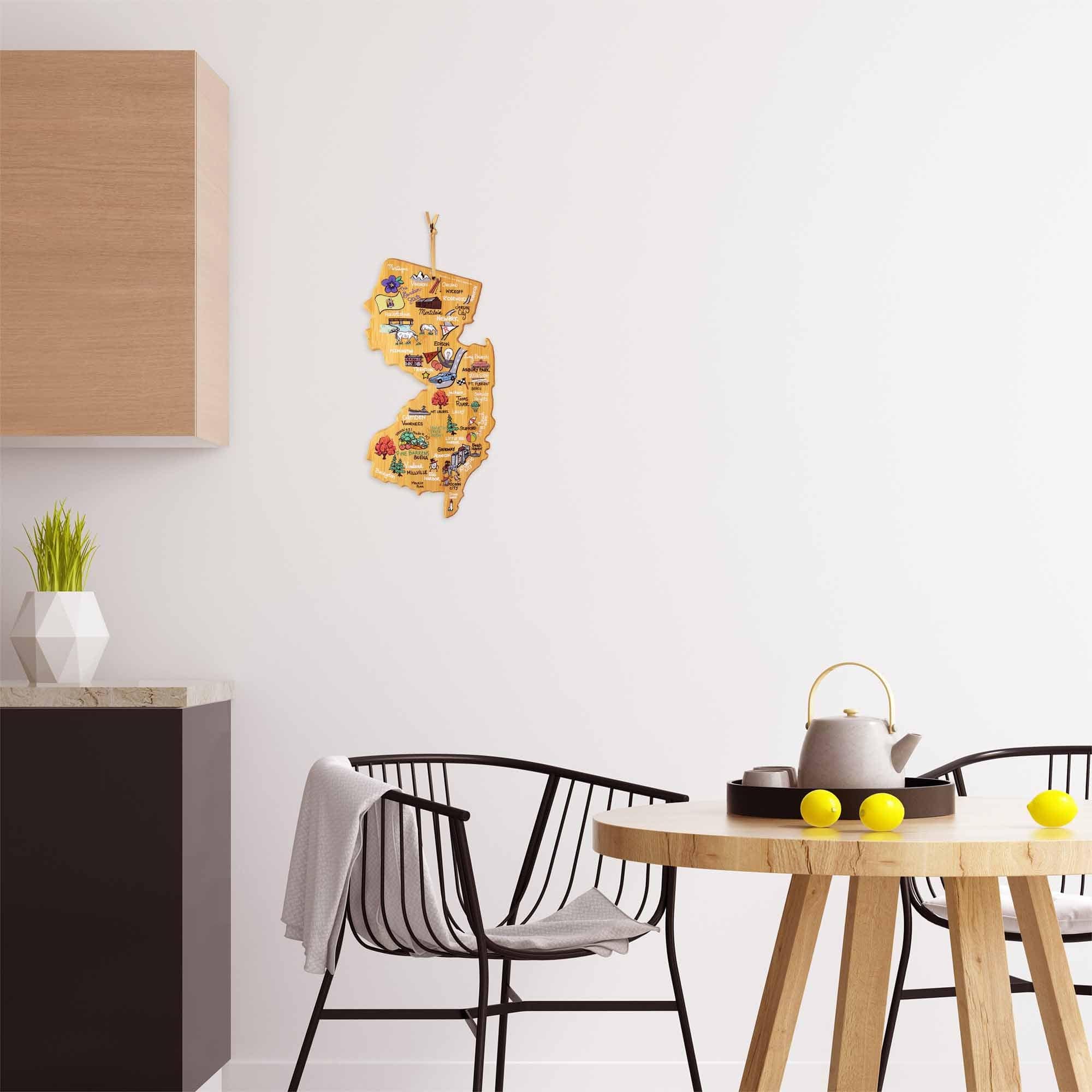Premium New Jersey Themed Wooden Cutting Board with Fish Kiss™ Artwork - Perfect for Kitchen Decor, Gift Giving & Home Use