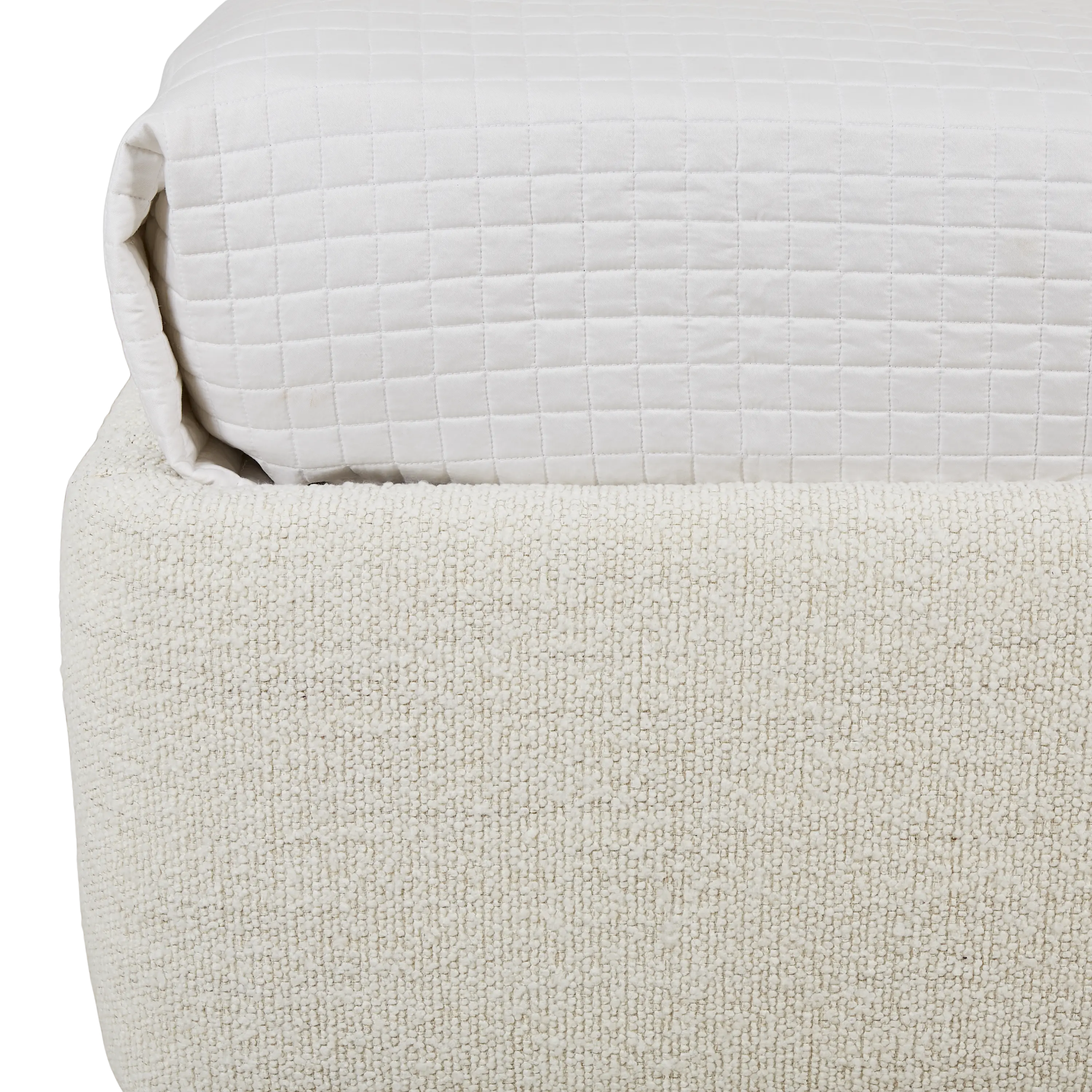 Callie Bed Merino Pearl - Ultra Soft & Hypoallergenic Dog Bed for Small & Medium Breeds - Perfect for Crates, Carriers & Home Use