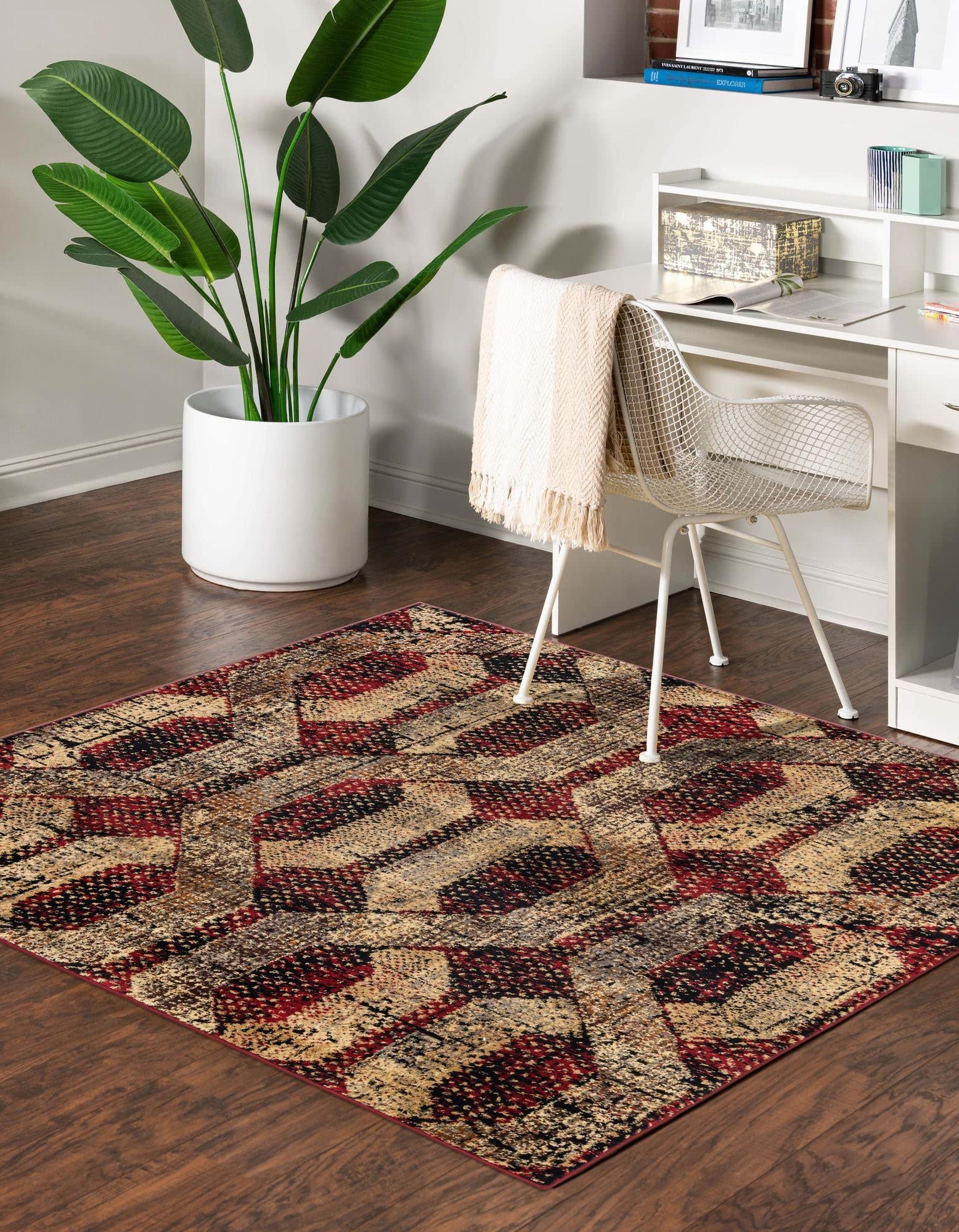 Unique Loom Saturn Collection Astra Area Rug - 7'10