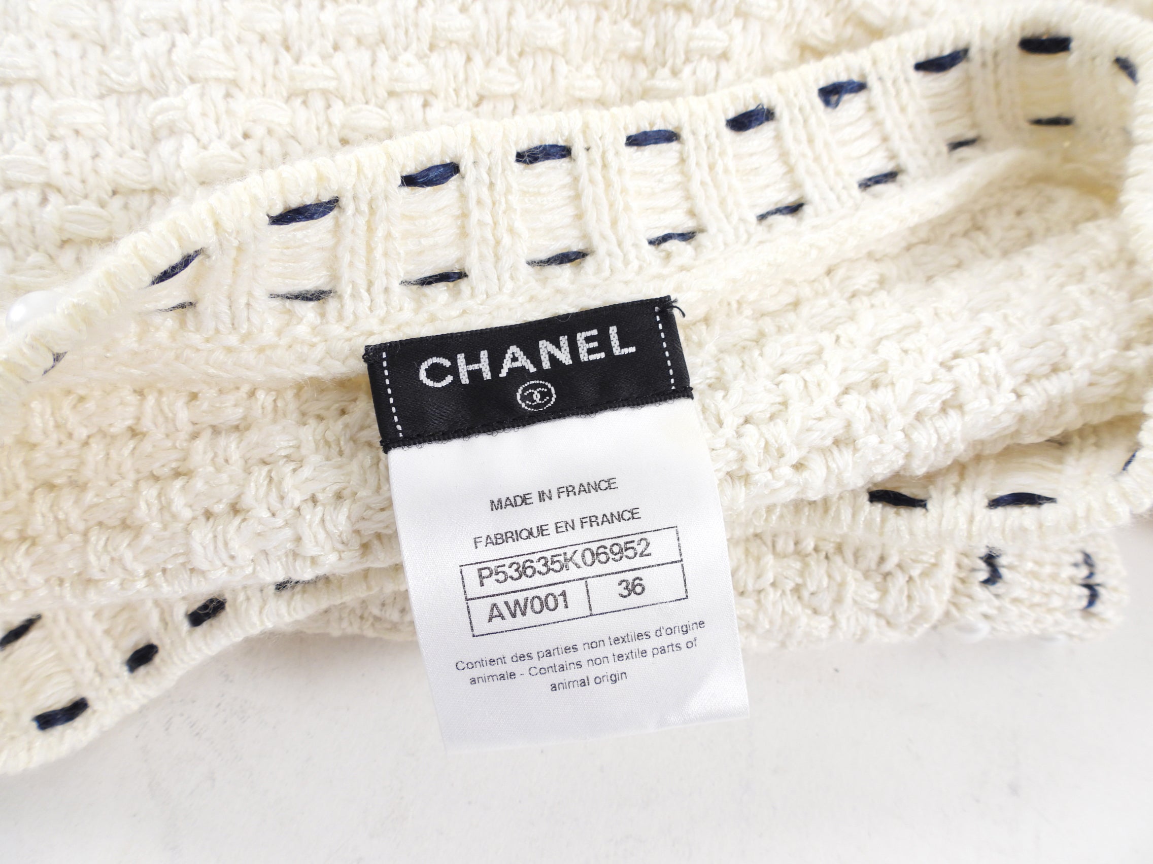Chanel 16P Ivory Cotton Cashmere Knit CC Pearl Jacket Size FR36 | Luxury Women's Knitwear for Fall & Winter | Perfect for Office Wear & Evening Events