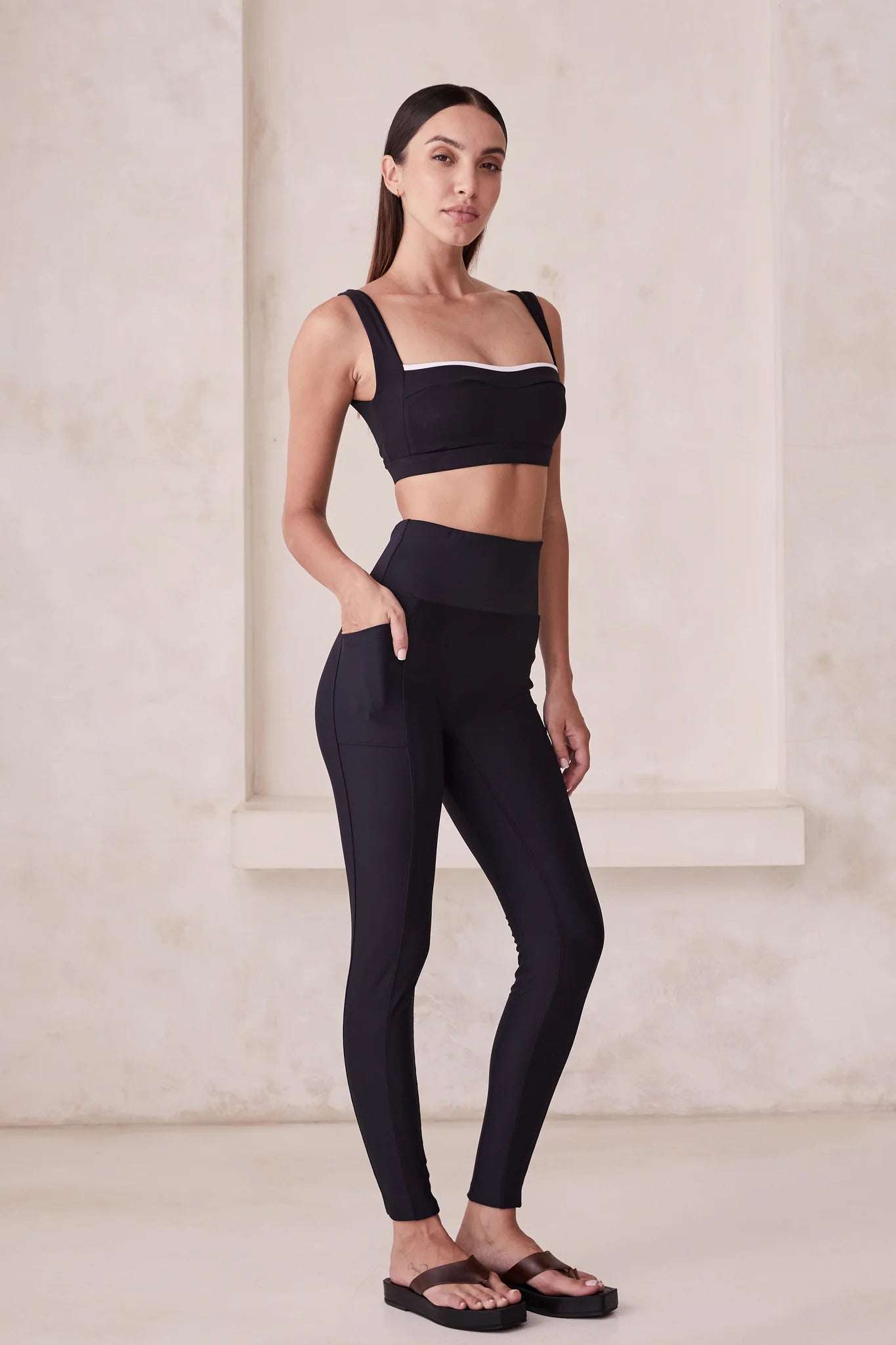 AIDA High Rise Compression Pocket Leggings for Women - Black - Workout, Yoga, Running & Everyday Wear