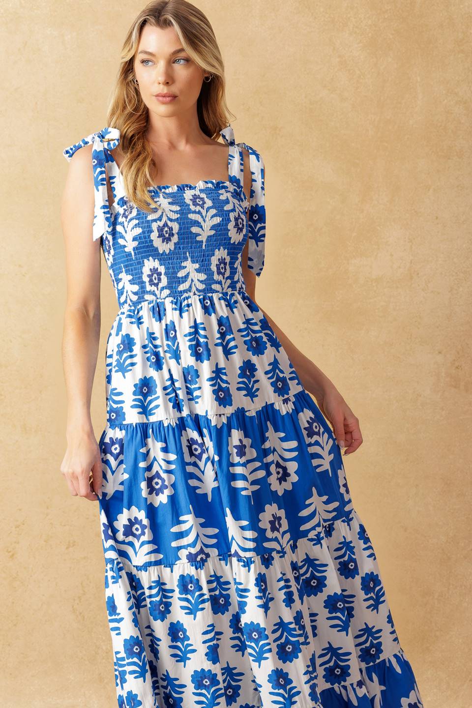 Elegant GLAMOUR IN MOTION Flowy Woven MAXI DRESS for Women - Perfect for Summer Beach Vacations, Weddings & Date Nights