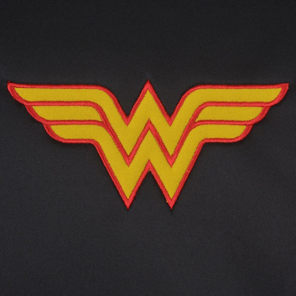 BDK Warner Bros DC Comics Wonder Woman Car Seat Covers - Universal Fit Front Seat Covers with Removable Headrest Cover & Matching Seat Belt Pads, Side Airbag Compatible (Red & Black) - Perfect for Superhero Fans, Comic Conventions & Themed Car Decor