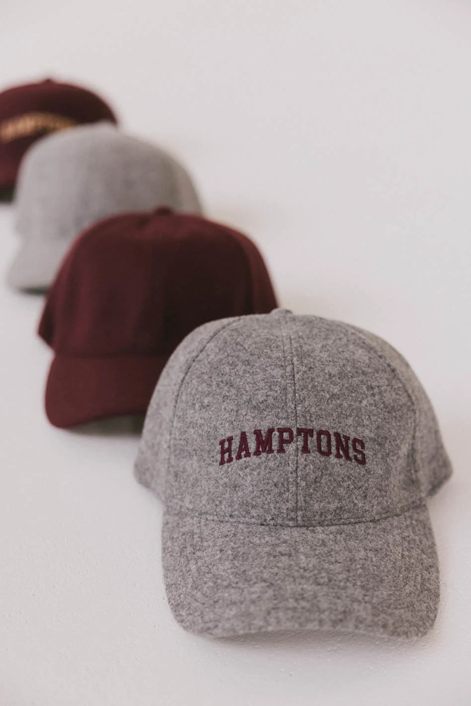 Stylish Grey Hamptons Baseball Cap for Men & Women - Trendy Adjustable Dad Hat for Outdoor Activities, Sports, and Casual Wear