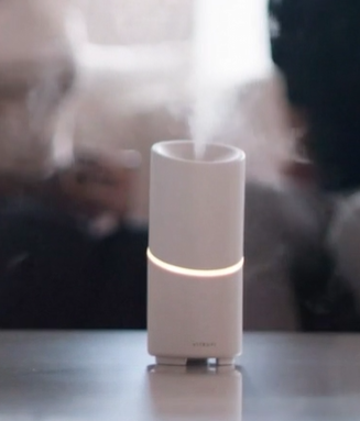 Vitruvi Move Essential Oil Diffuser - Portable Aromatherapy Device for Home, Office & Travel | Relaxation & Stress Relief