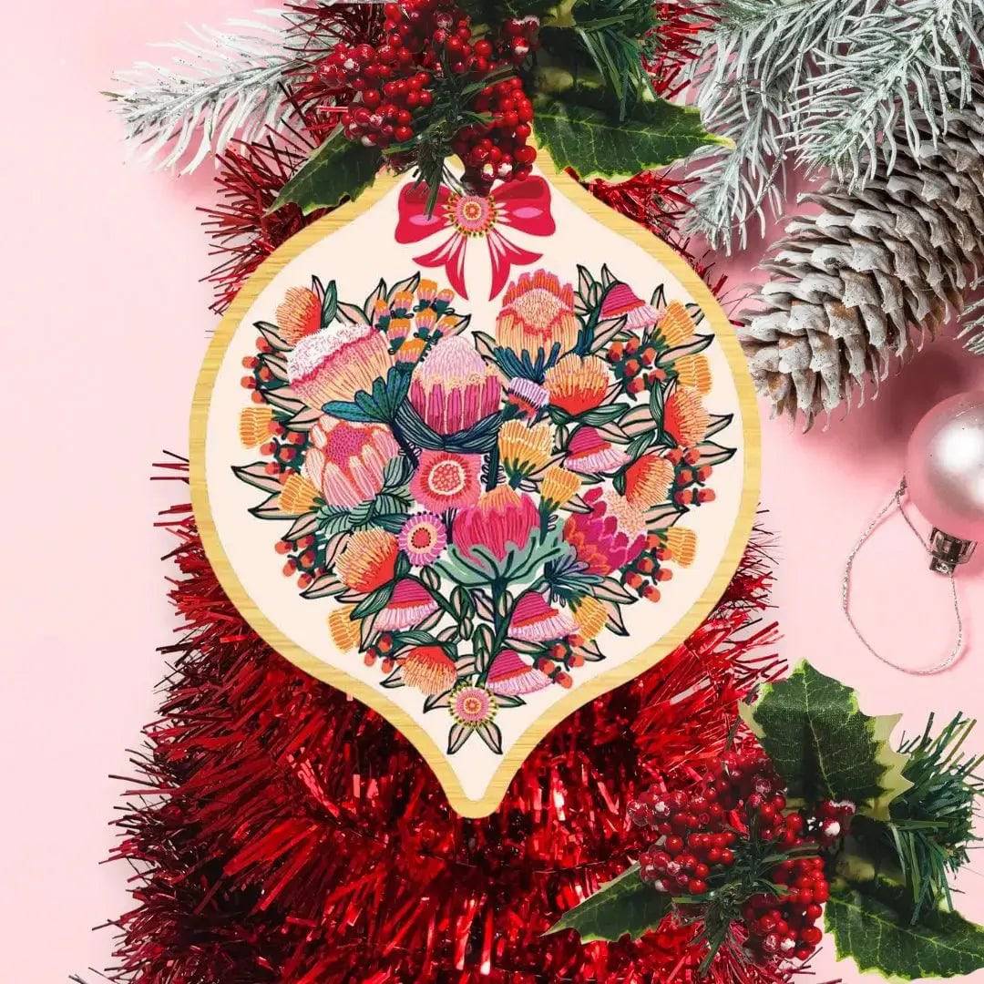 Beautiful Heart of Flowers Australian Christmas Card & Bauble - Perfect for Holiday Greetings, Tree Decorations, and Festive Gift Giving