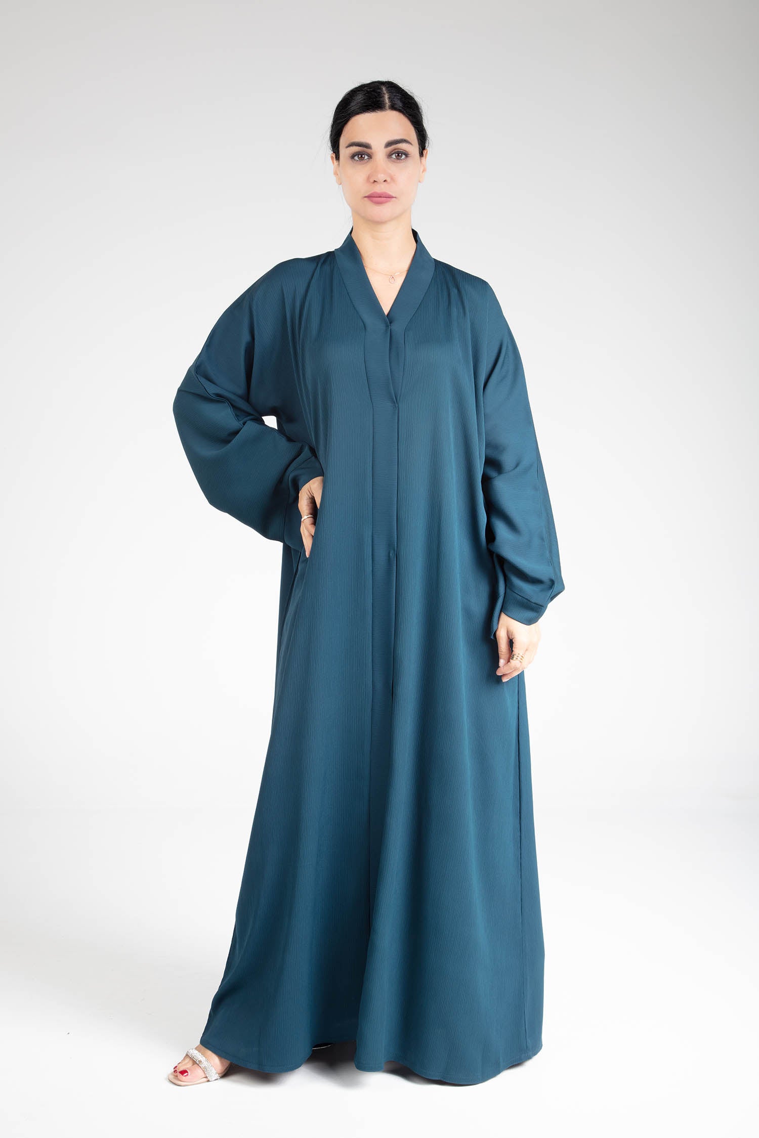Elegant Jade Open Abaya - Stylish Muslim Prayer Dress for Women - Perfect for Prayer, Mosque, and Special Occasions