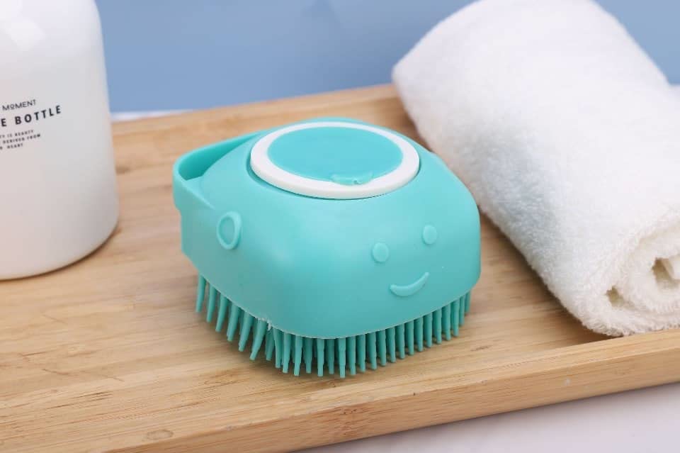 TICSER® Silicone Body Brush - Exfoliating Bath Brush for Deep Skin Cleansing & Massage, Dead Skin Removal for Men & Women (Multicolor, Pack of 1) | Perfect for Shower, Spa & Dry Brushing Therapy