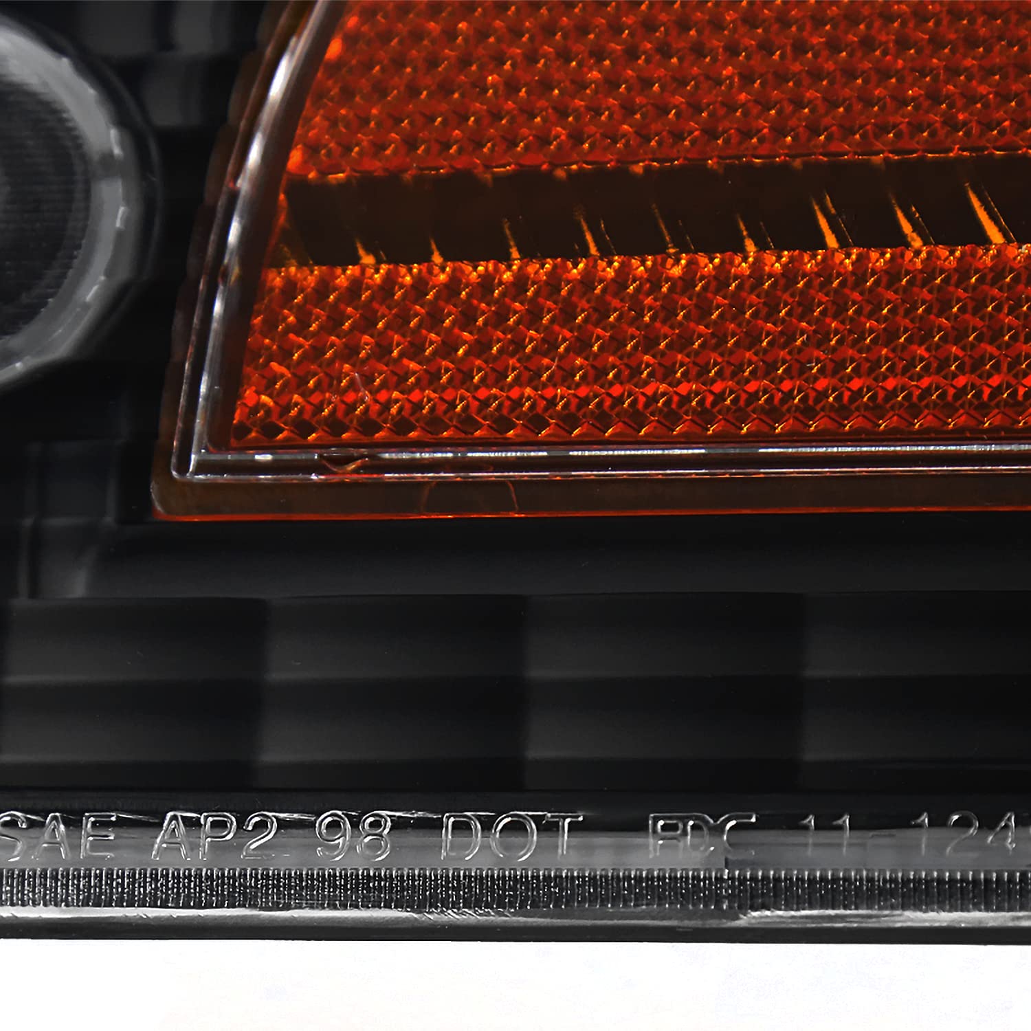 Spec-D Tuning Black Housing Clear Lens Headlights & Corner Lights for 1998-2011 Ford Crown Victoria - Left & Right Pair Headlight Assembly - Upgrade Your Ride for Night Driving & Enhanced Style