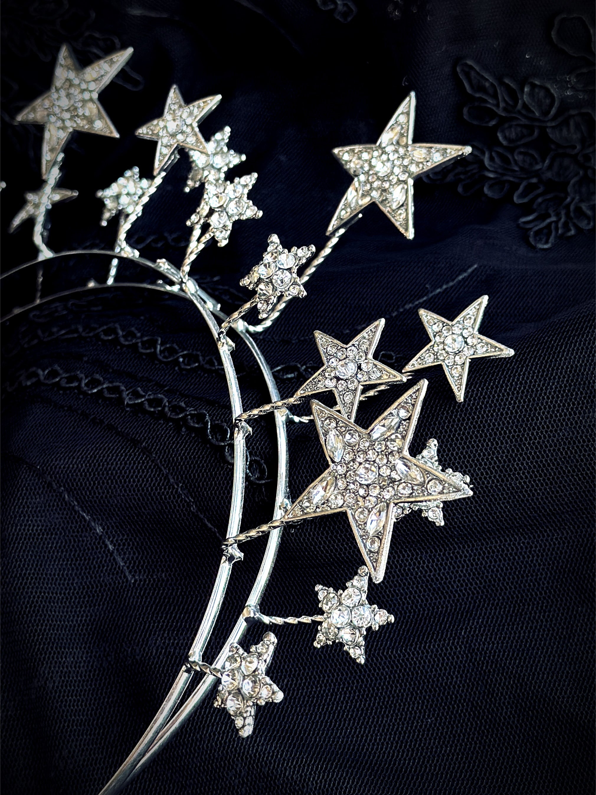 Sparkling Starburst Silver Headband for Women - Elegant Rhinestone Hair Accessory for Parties, Weddings & Special Occasions