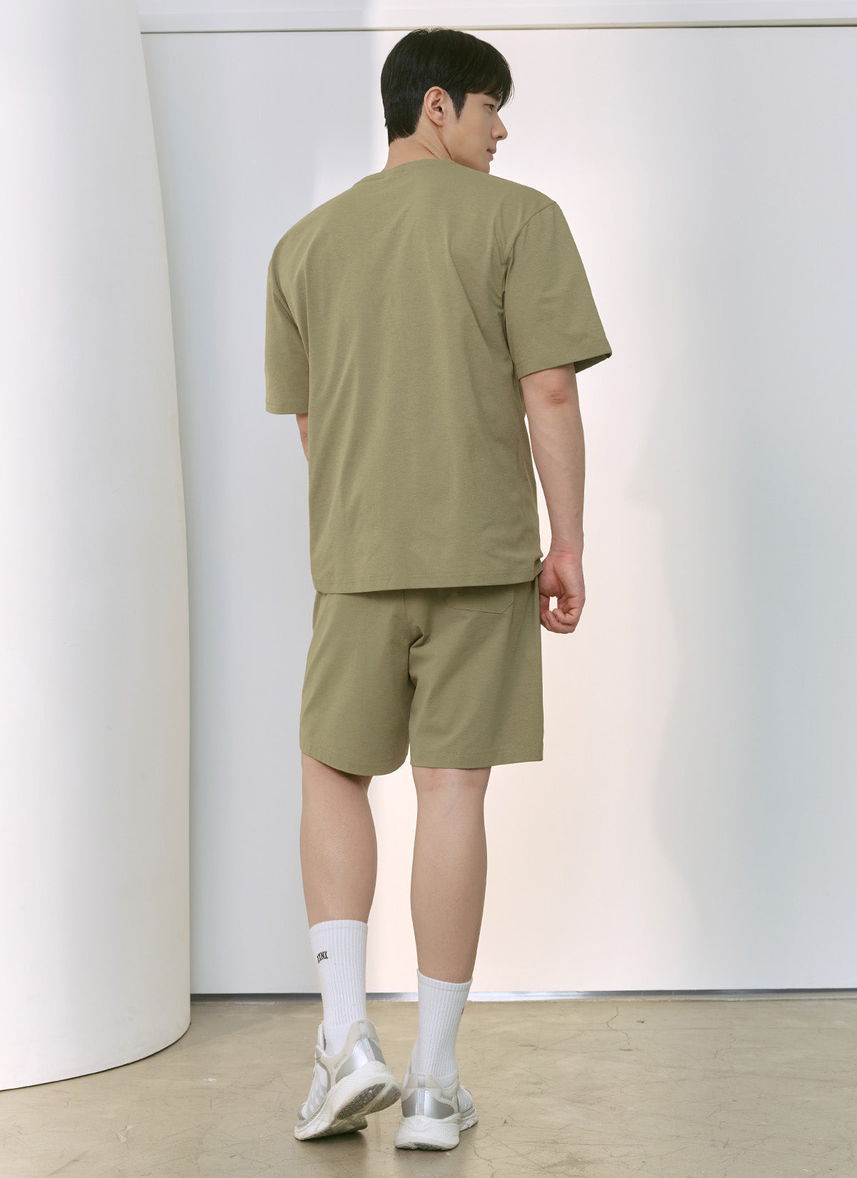 Dynamic Comfort Oversized Short Sleeve T-Shirt for Women - Soft Breathable Cotton Casual Tee - Perfect for Summer, Travel & Lounge Wear
