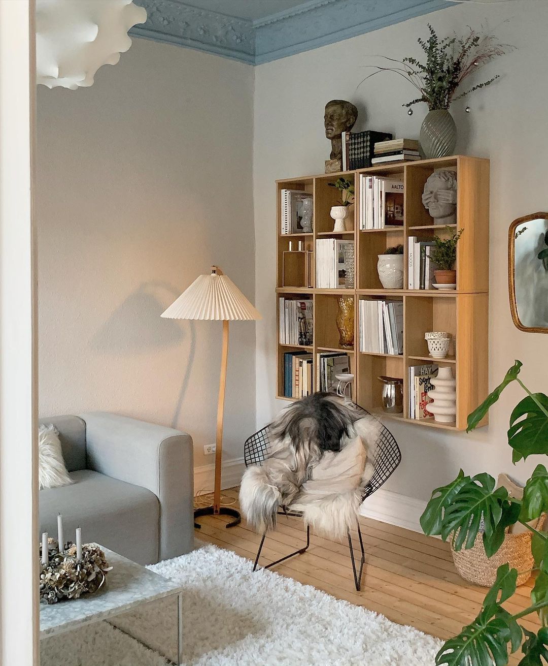 Modern Caprani Floor Lamp - Adjustable LED Standing Light for Living Room, Bedroom & Office - Warm White & Cool White Dimmable Lighting - Perfect for Reading, Relaxing & Decor