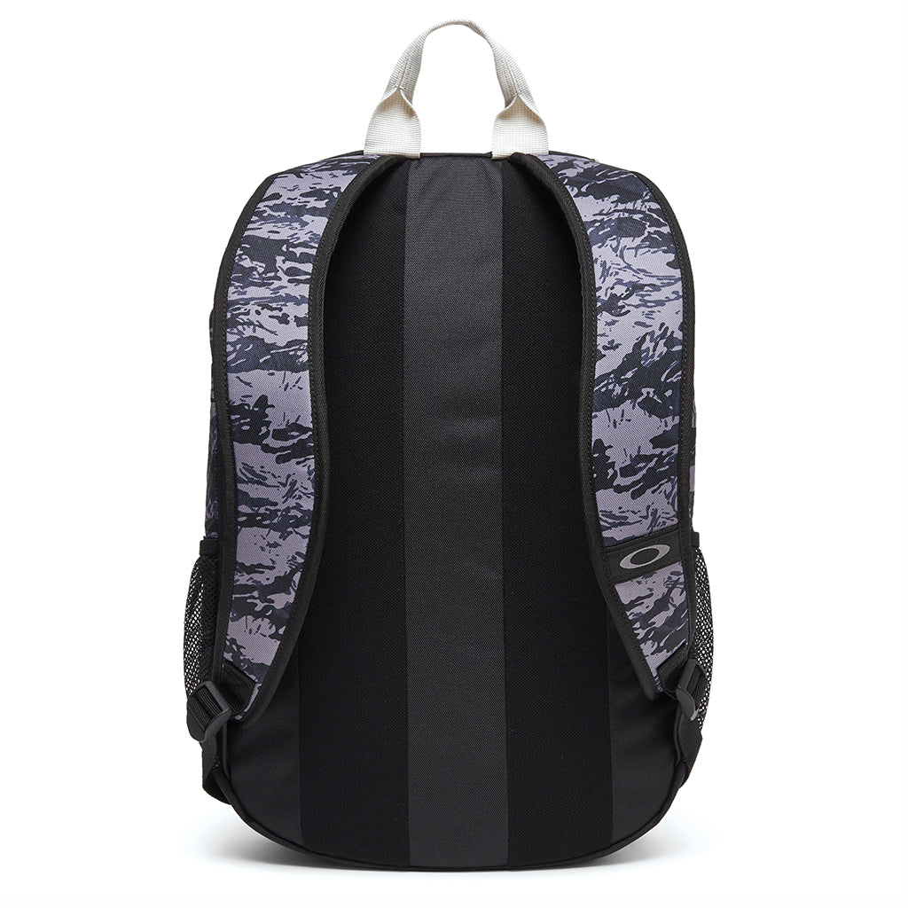 Oakley Enduro 20L Backpack - Lightweight Hydration Pack for Hiking, Cycling & Outdoor Adventures | Durable Water-Resistant Daypack for Men & Women