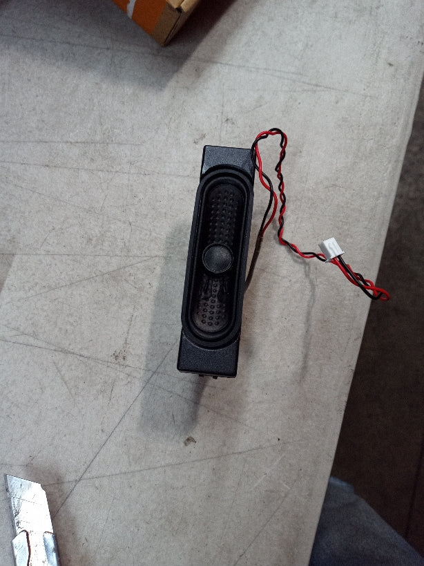 Used Henglong Plastic Speaker for 1/16 Scale RC Tanks & Armored Vehicles - Universal Upgrade Part for 6.0 & 7.0 Models - DIY Truck Accessory | Perfect for RC Hobbyists & Military Vehicle Enthusiasts