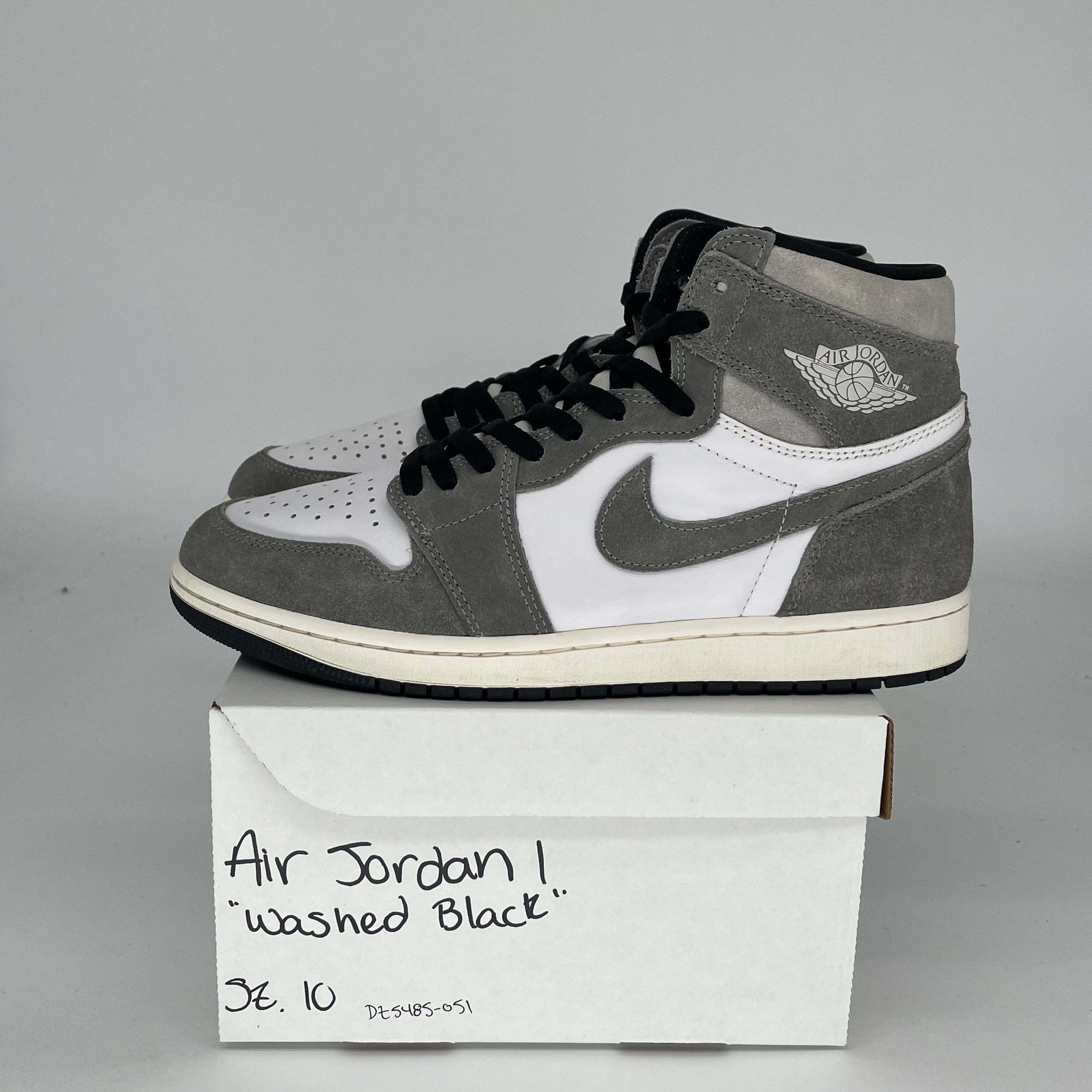 AIR JORDAN 1 Retro High OG 