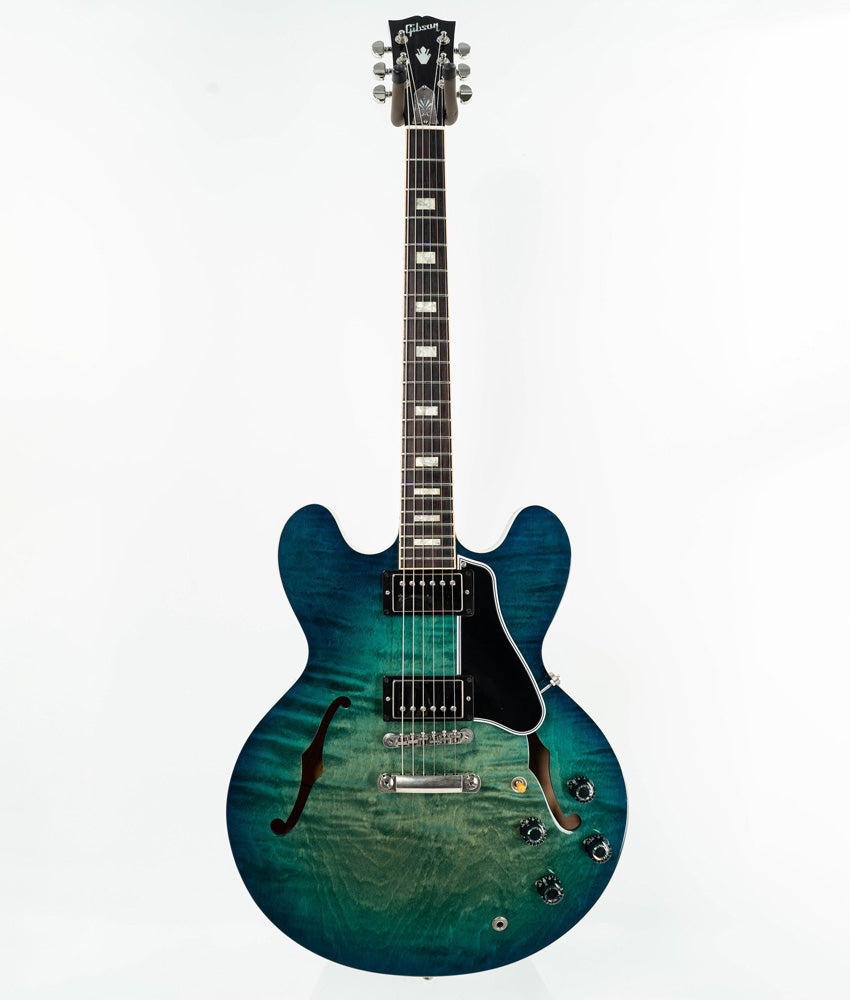 2018 Gibson ES-335 Figured Semi-Hollow Electric Guitar in Aquamarine – Premium Vintage Tone for Blues, Jazz & Rock Performances