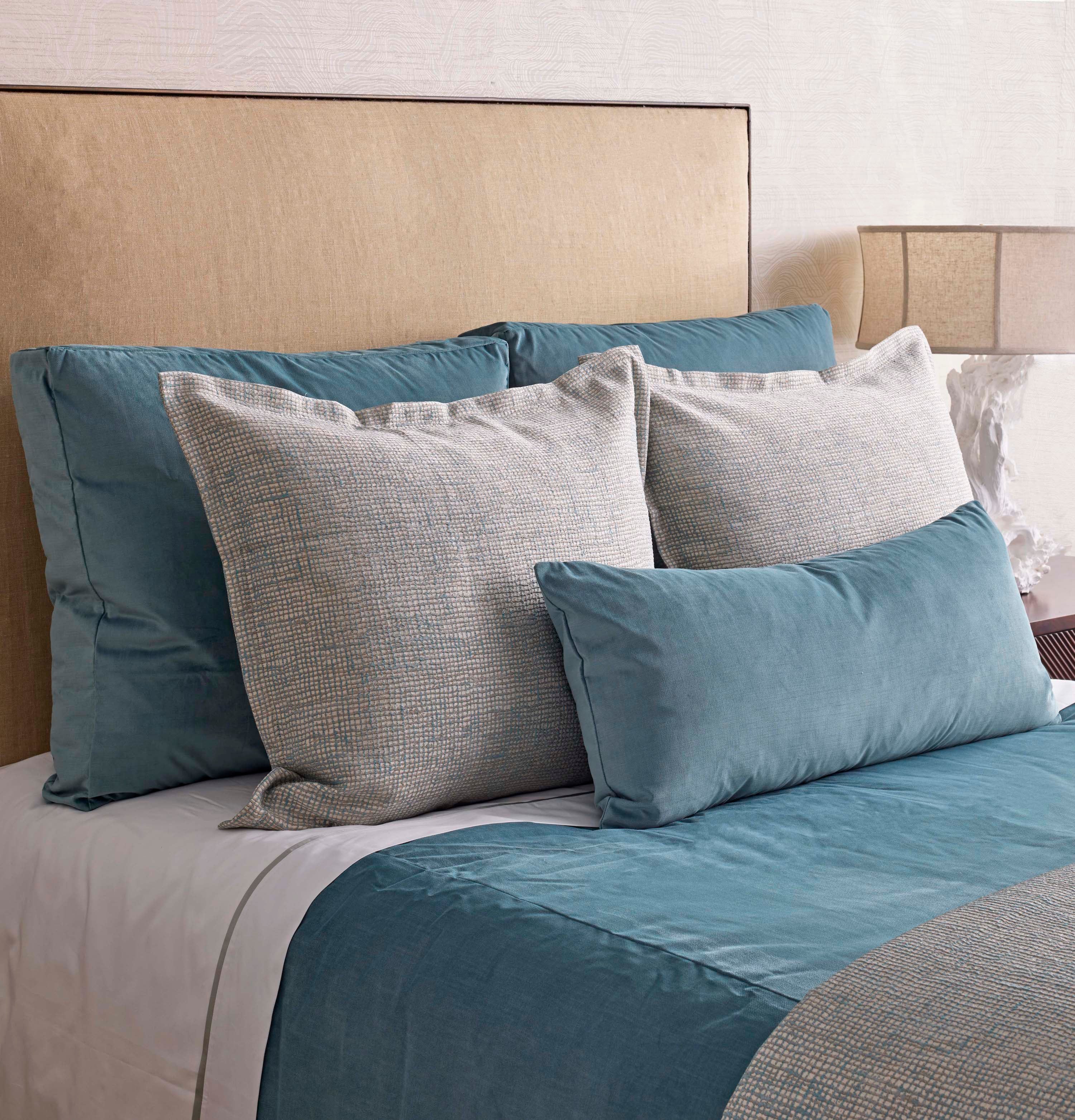 Soft & Breathable Screen Padded Coverlet - Lightweight Quilted Bedspread for All Seasons | Perfect for Bedrooms, Guest Rooms & Dorm Decor
