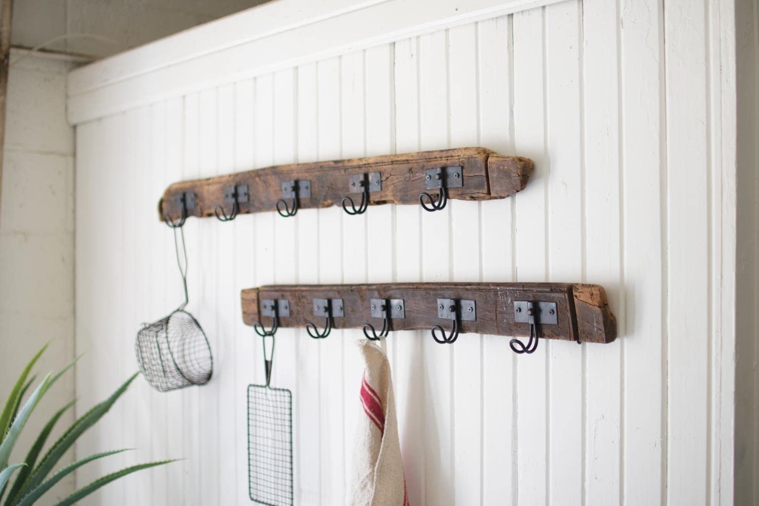 Kalalou NMCC1055 Wooden Coat Rack - Sturdy Entryway Organizer with 5 Hooks for Jackets, Hats & Bags | Perfect for Hallway, Bedroom or Mudroom Organization
