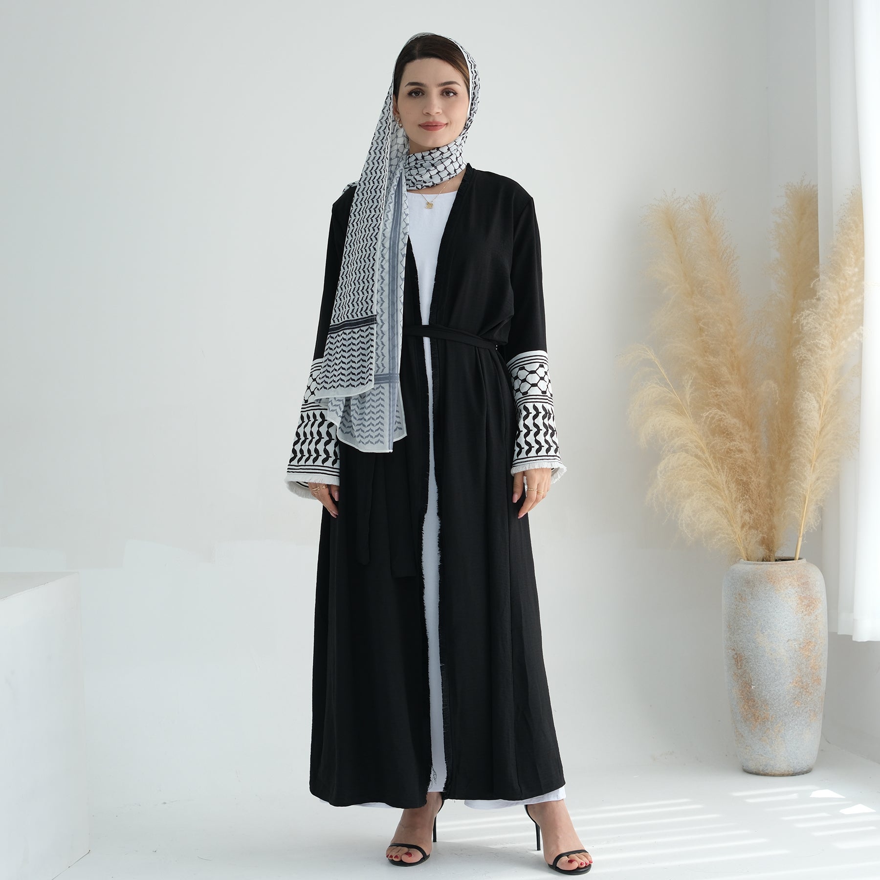 Elegant Black Kufiya Open Abaya Set - Modest Muslim Prayer Dress for Women | Perfect for Eid, Ramadan & Special Occasions