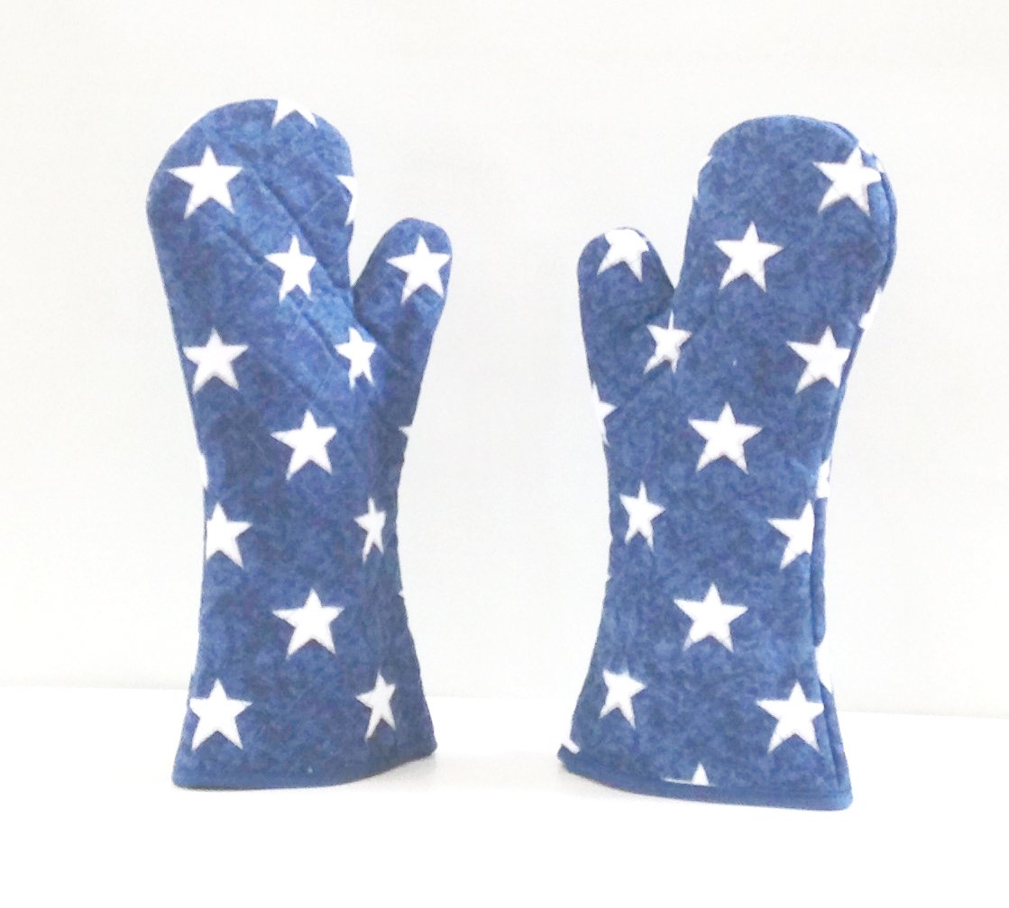 2-Pack Ulster Weavers Patriotic Stars and Stripes Oven Mitts - Heat Resistant Kitchen Gloves for Baking, Grilling & Cooking (Red White Blue American Flag Design)
