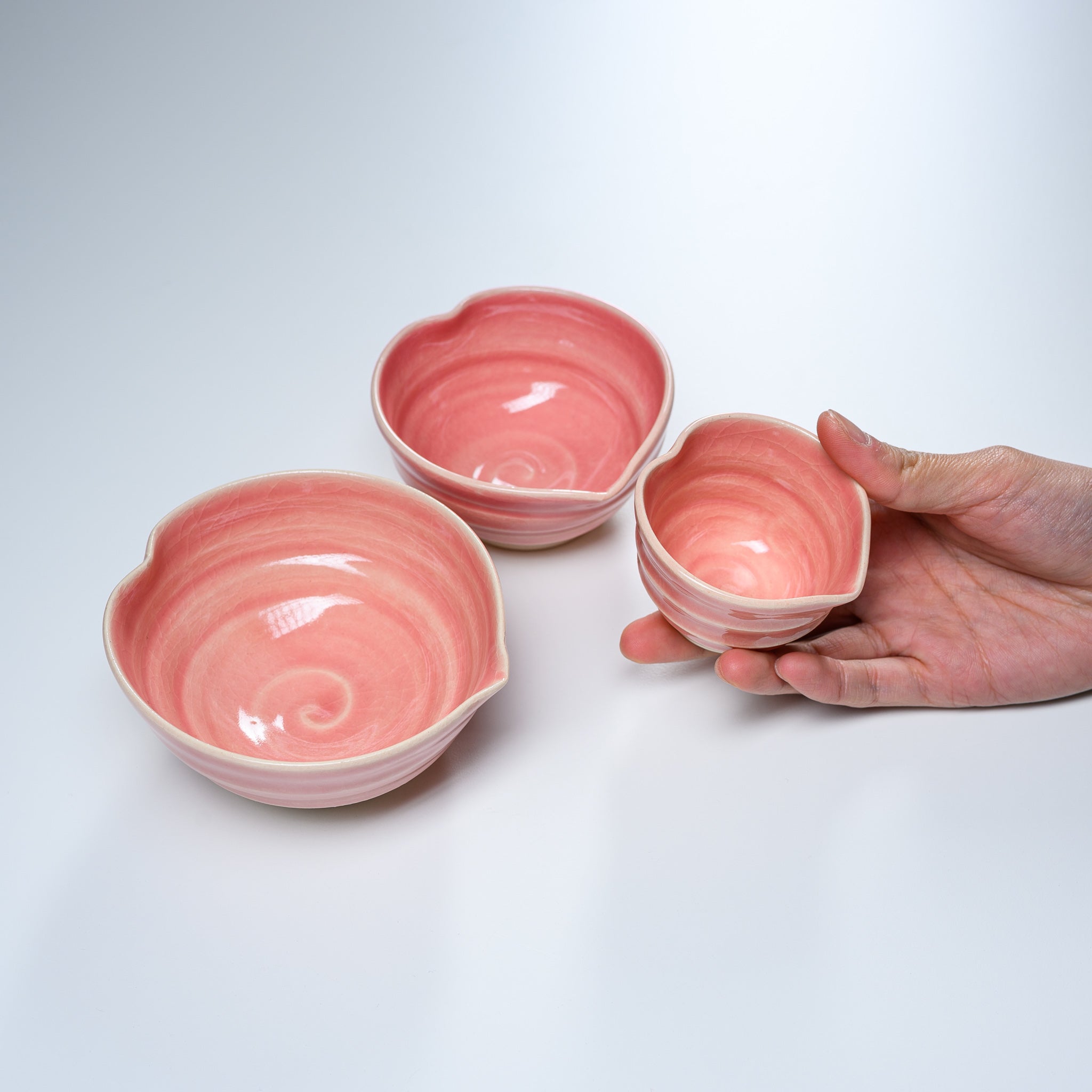 NINSHU Heart Series Spout Bowl - 3 Color Options (Cherry, Pink, White) - Perfect for Baby Feeding, Toddler Mealtime & Elderly Care