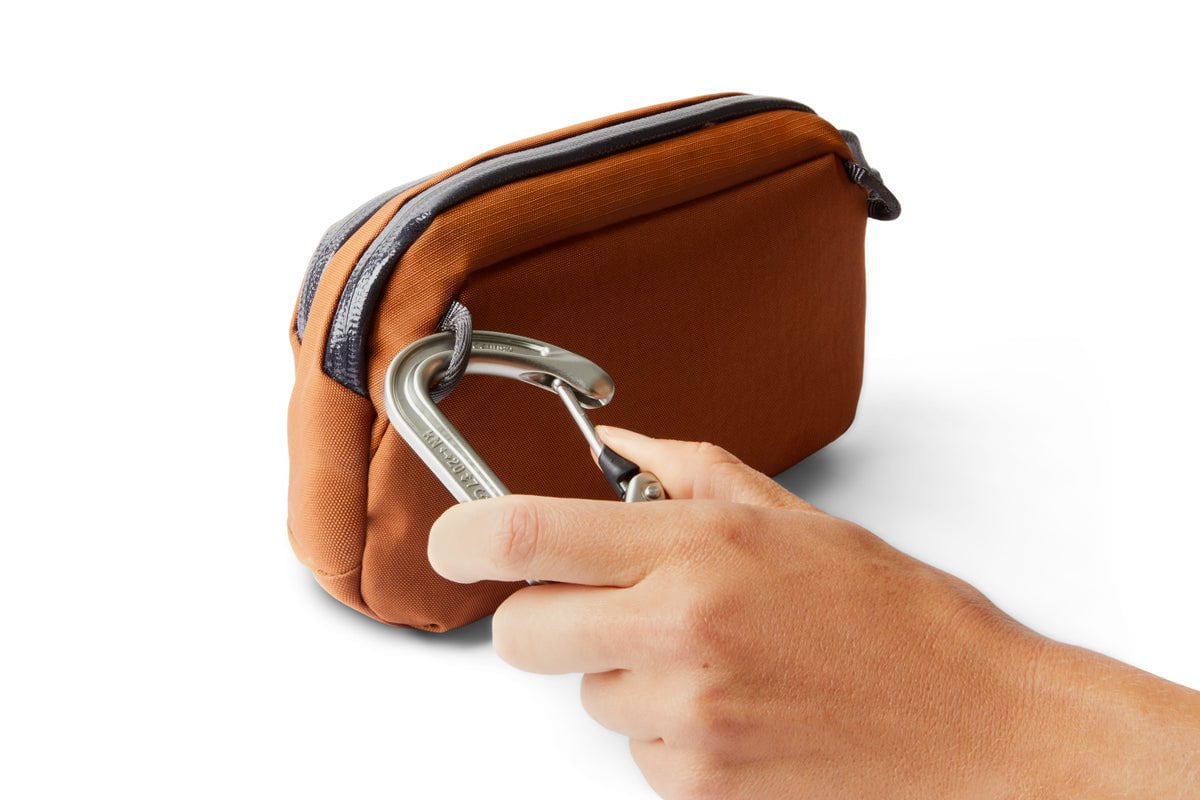 Bellroy Venture Pouch - Premium Compact Travel Organizer for Essentials | Water-Resistant & Lightweight | Perfect for Hiking, Camping & Everyday Carry (EDC)