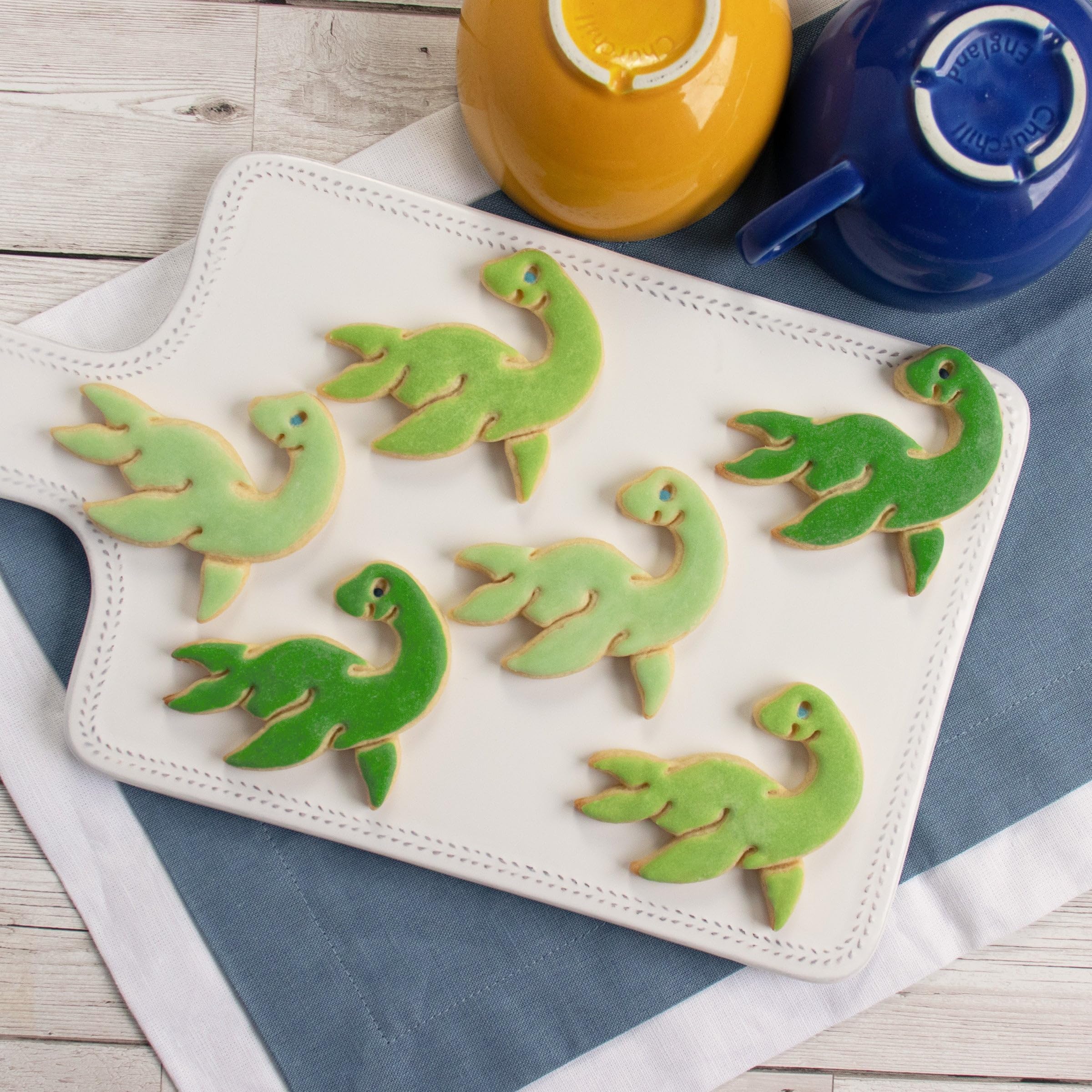 Nessie Cookie Cutter - 1 Piece Durable Stainless Steel Scottish Monster Shape for Baking, DIY Cookies, and Holiday Decor - Perfect for Halloween, Christmas, and Themed Parties
