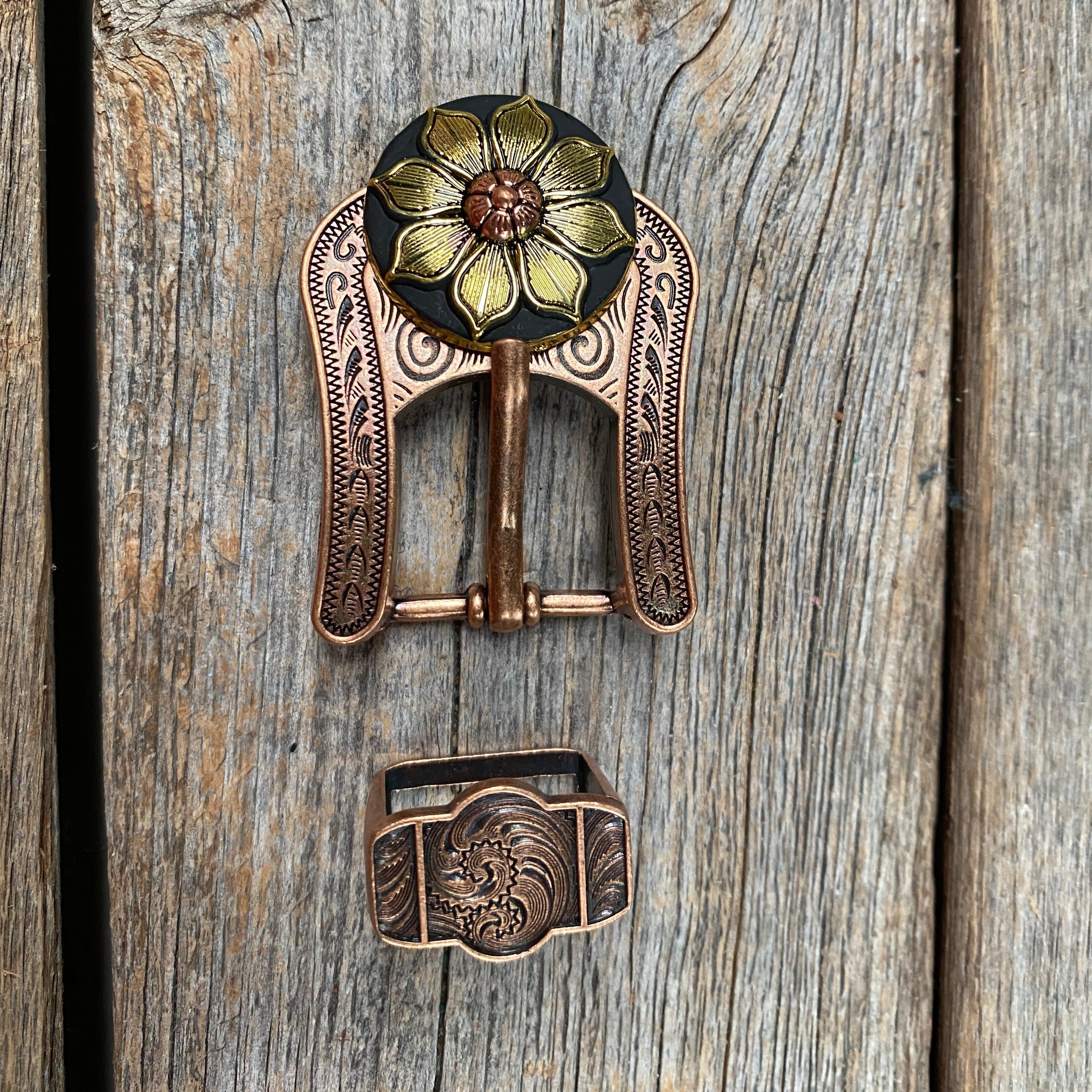Black & Gold Sunflower Western Concho Belt Buckle W125 - Stylish Cowboy Accessory for Rodeo, Country Music Festivals & Western Fashion